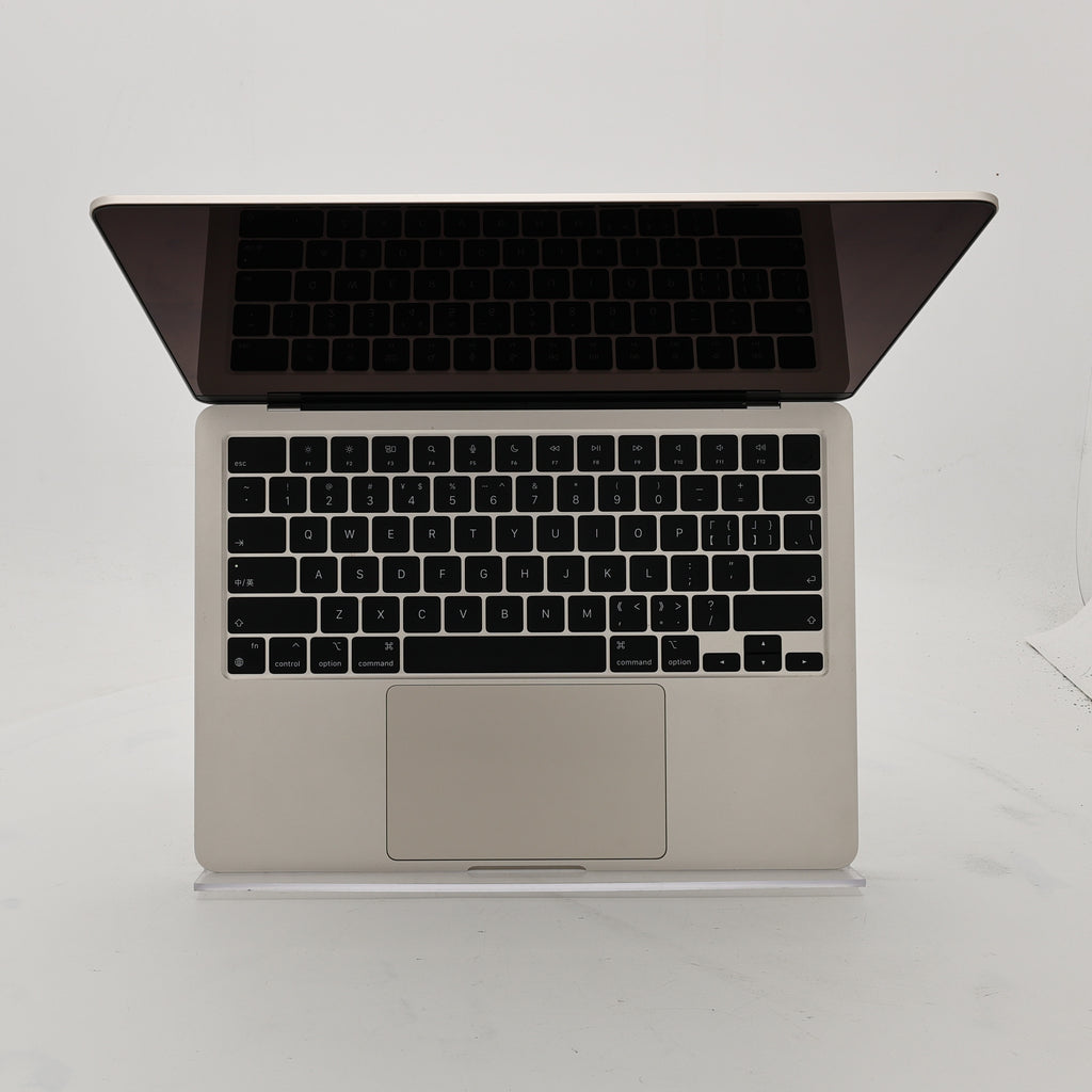 95新 Apple MacBook Air 22年 13寸 M2（8+8核） 8G RAM 256G SSD 星光色