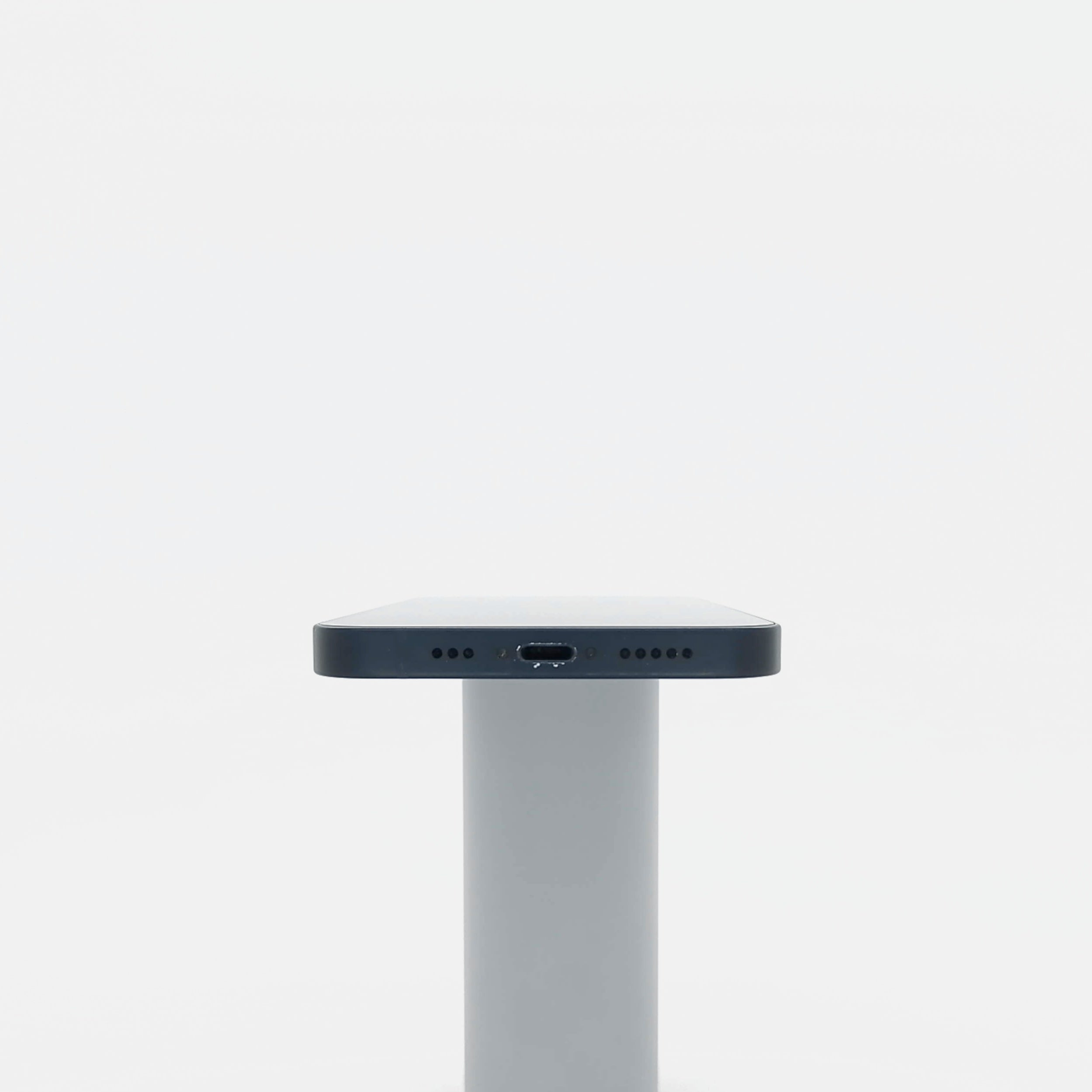 95新 Apple iPhone 13 256G 午夜色 中國大陸版