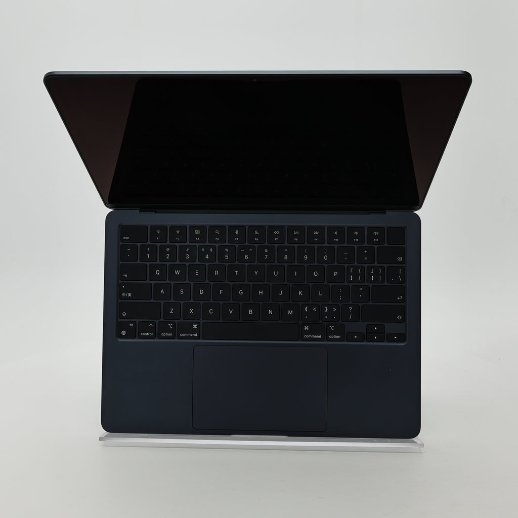 95新 Apple MacBook Air 22年 13寸 M2（8+8核） 8G RAM 256G SSD 午夜色