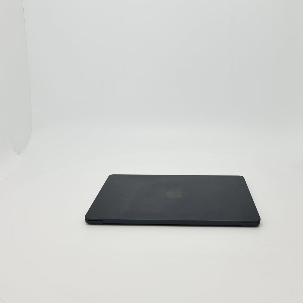 95新 Apple MacBook Air 22年 13寸 M2（8+8核） 8G RAM 256G SSD 午夜色