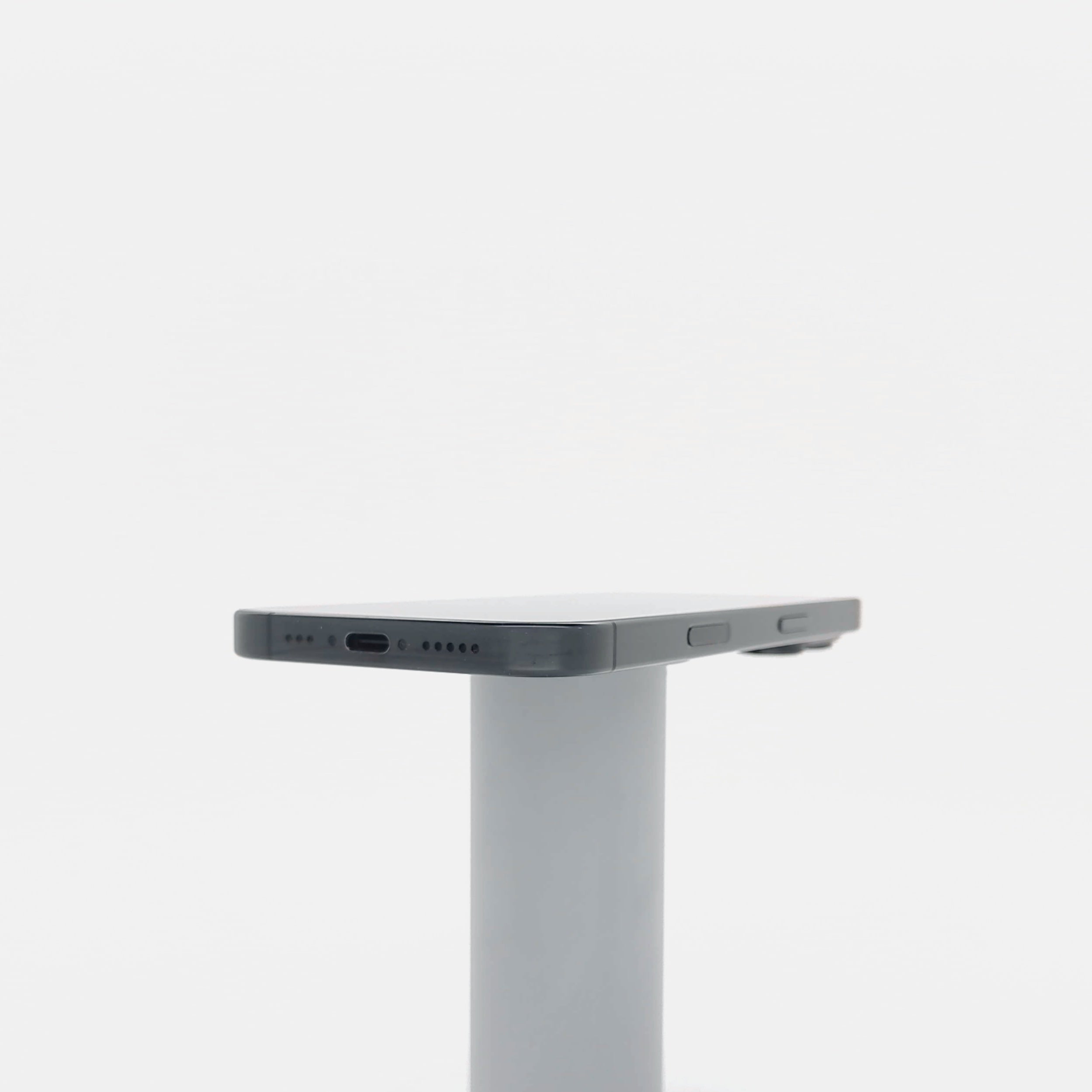 95新 Apple iPhone 16 Pro 128G 黑色鈦金屬 中國大陸版