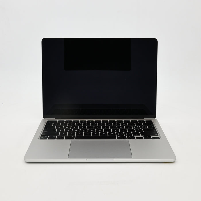 95新 Apple MacBook Air 22年 13寸 M2（8+8核） 8G RAM 256G SSD 銀色