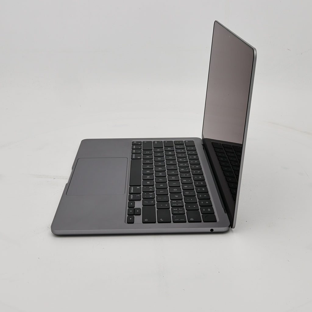 99新 Apple MacBook Air 22年 13寸 M2（8+8核） 8G RAM 256G SSD 深空灰色