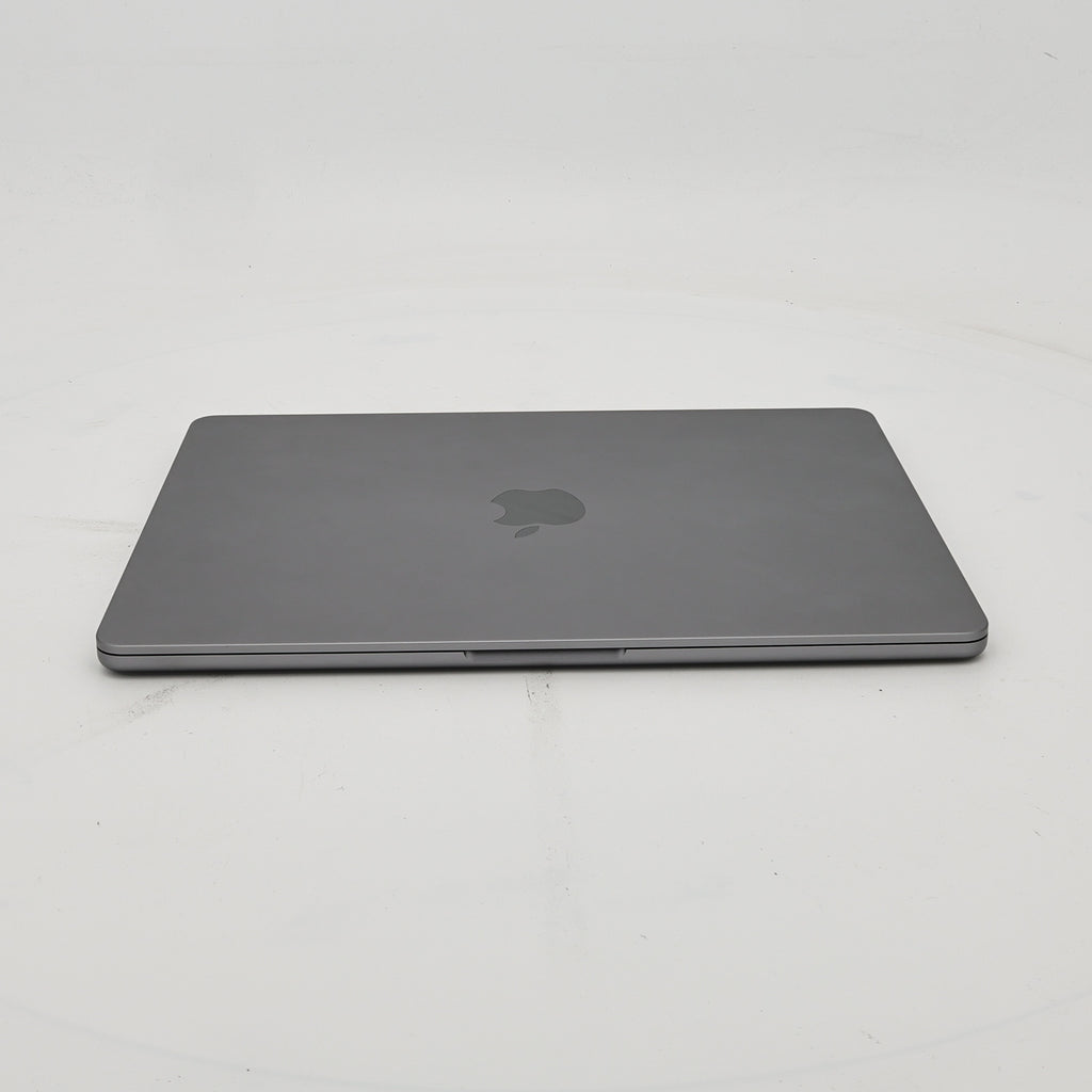 99新 Apple MacBook Air 22年 13寸 M2（8+8核） 8G RAM 256G SSD 深空灰色