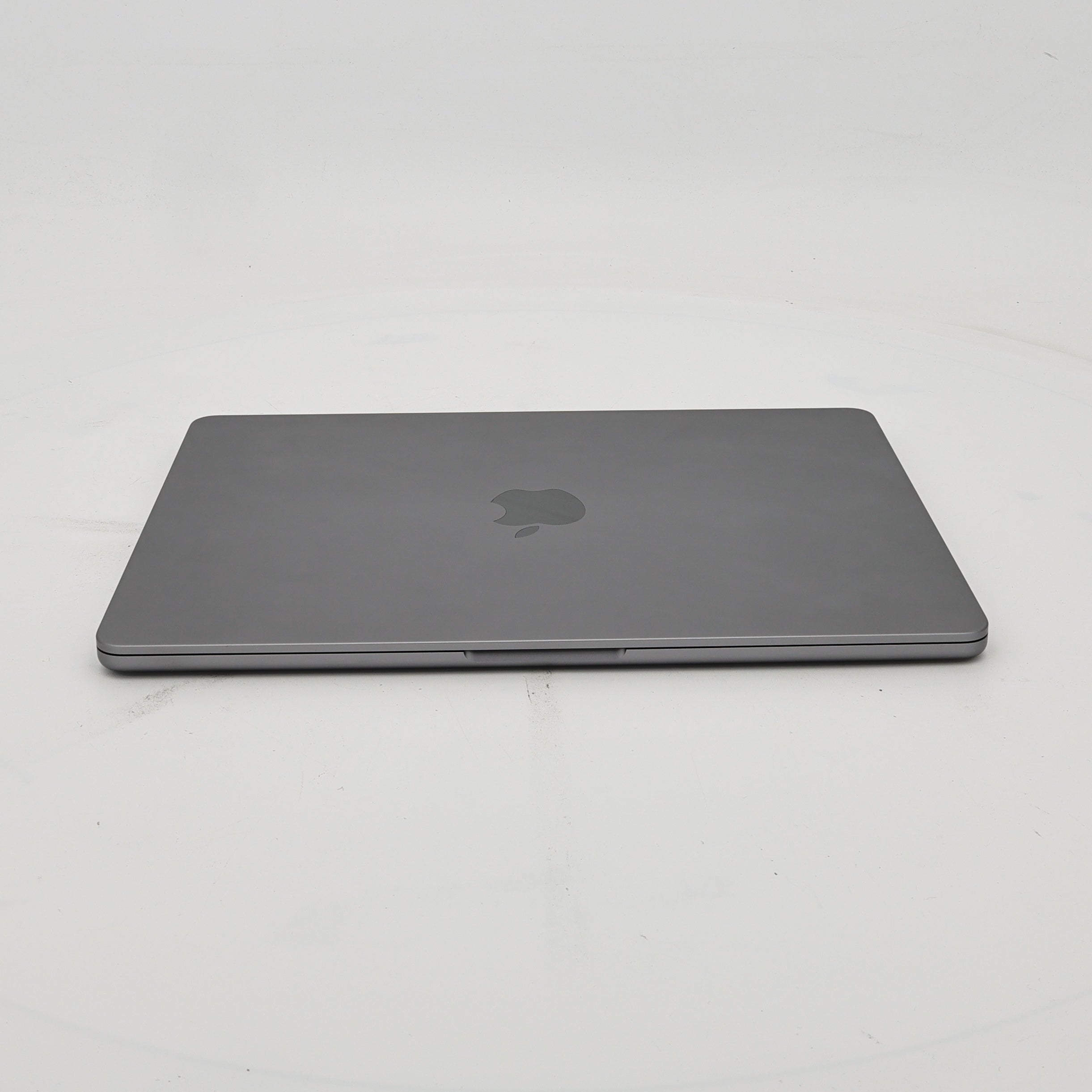 99新 Apple MacBook Air 22年 13寸 M2（8+8核） 8G RAM 256G SSD 深空灰色