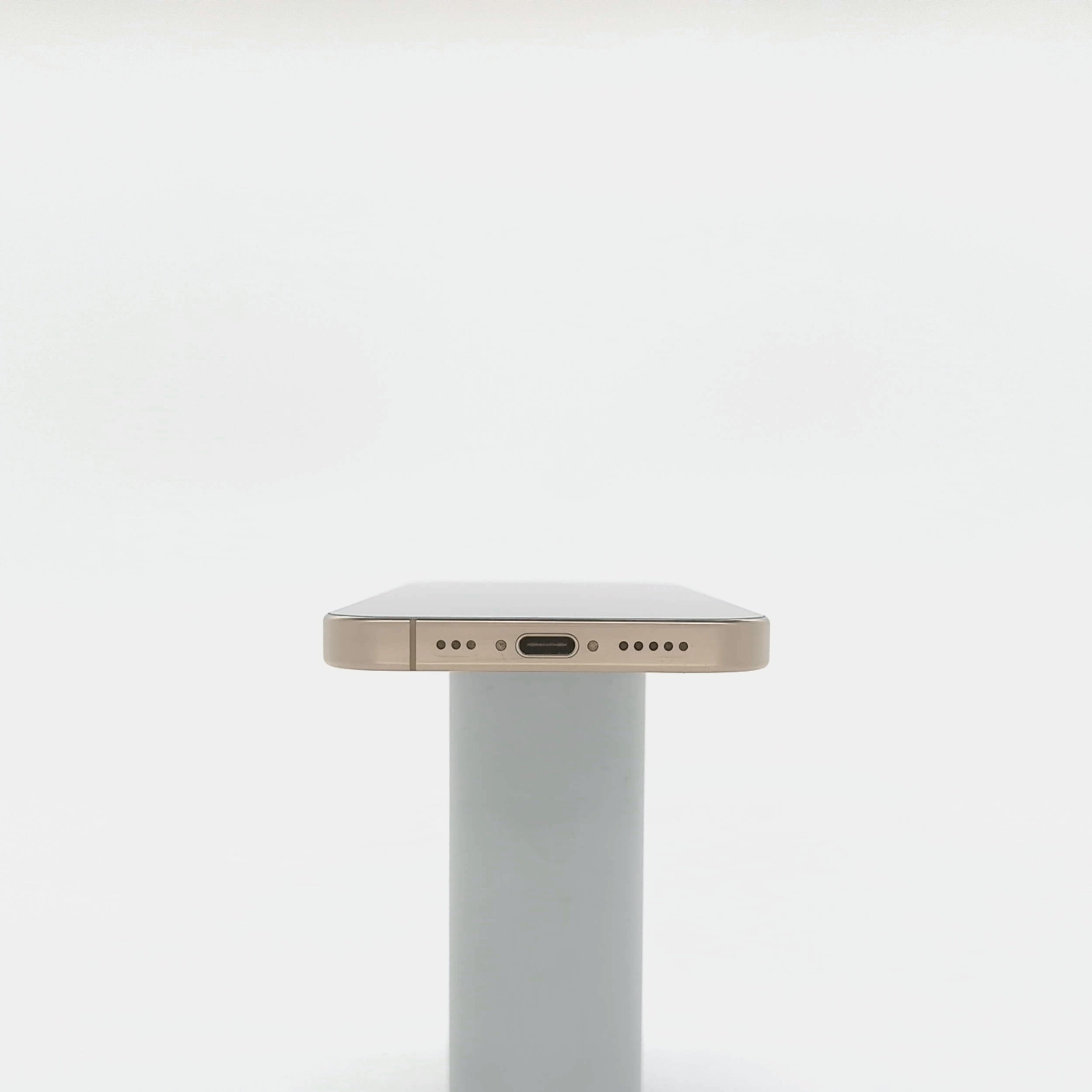 99新 Apple iPhone 16 Pro 128G 沙漠色鈦金屬 中國大陸版