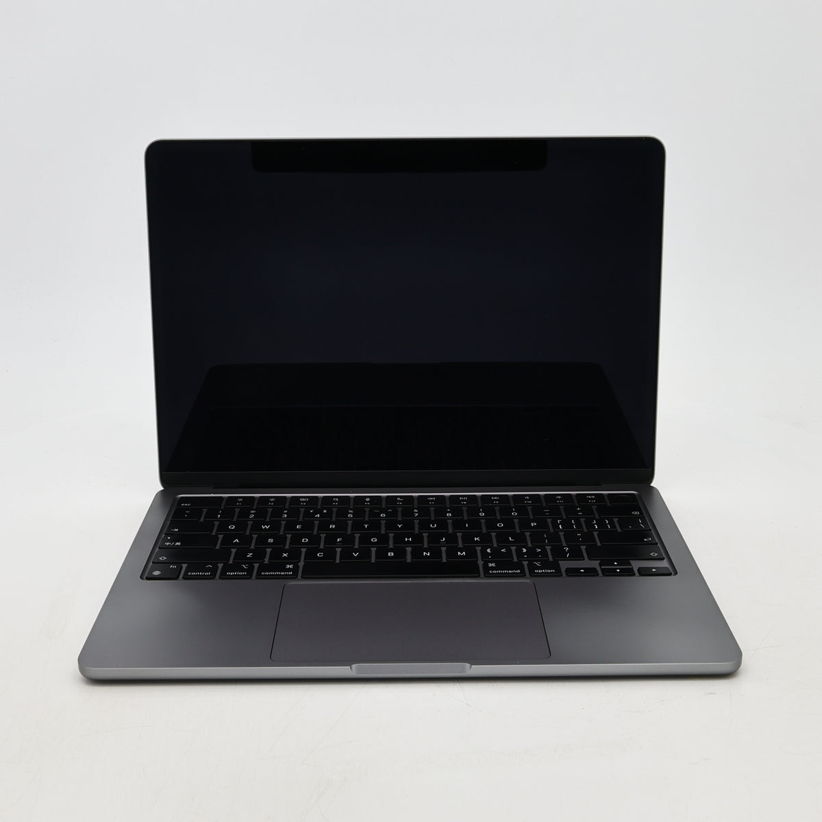95新 Apple MacBook Air 22年 13寸 M2（8+8核） 8G RAM 256G SSD 深空灰色