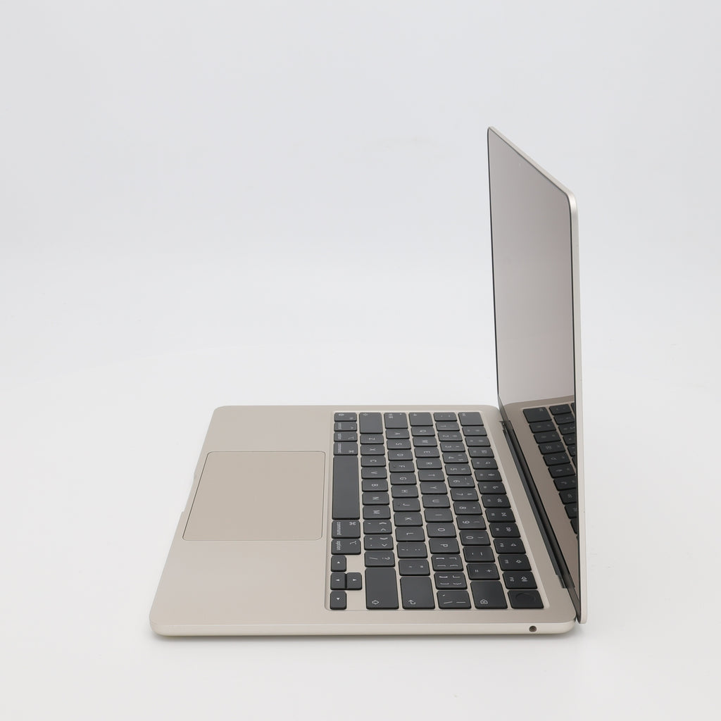 95新 Apple MacBook Air 22年 13寸 M2（8+10核） 8G RAM 512G SSD 星光色