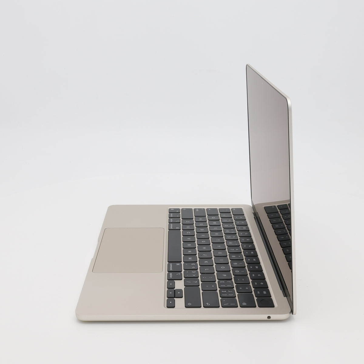 95新 Apple MacBook Air 22年 13寸 M2（8+10核） 8G RAM 512G SSD 星光色