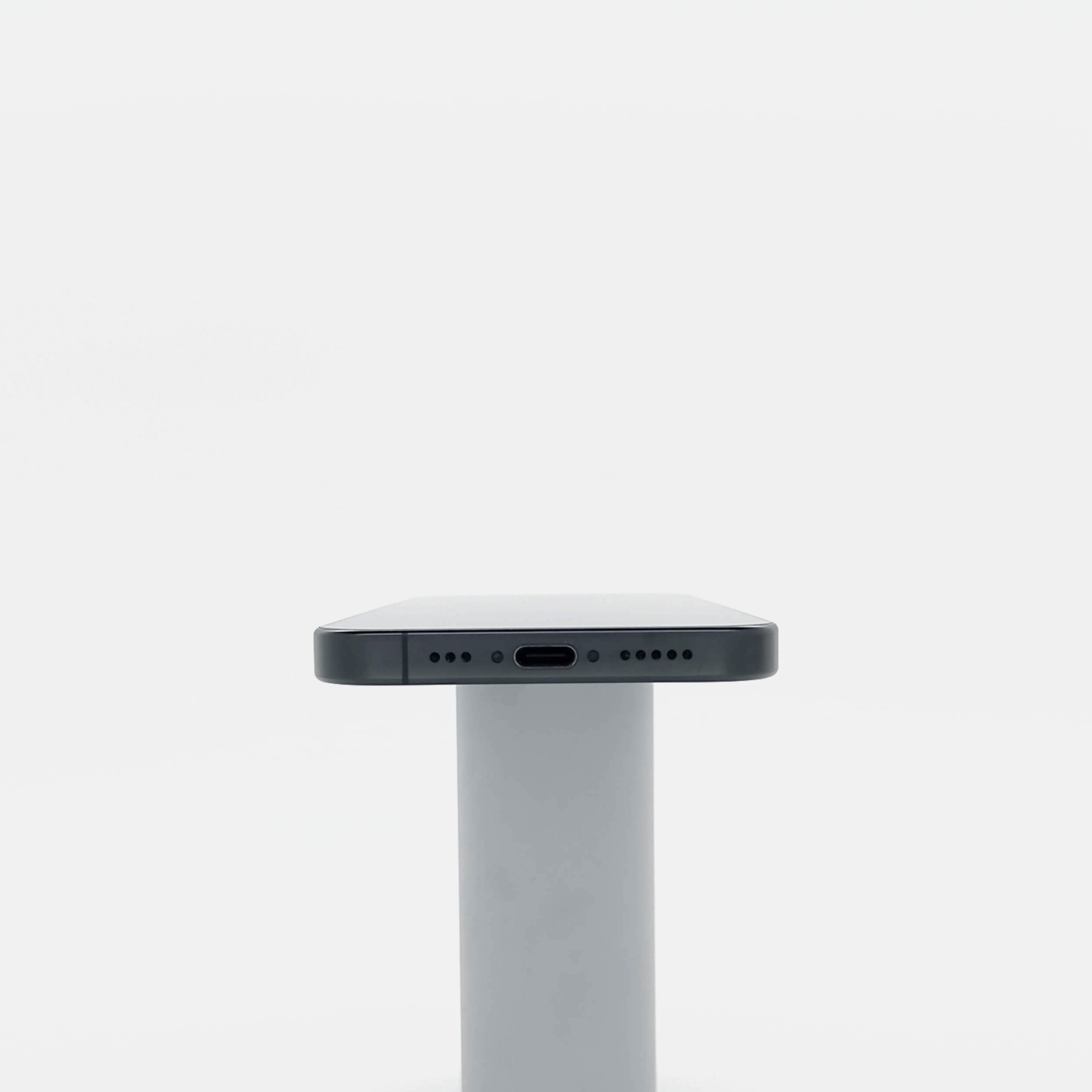 95新 Apple iPhone 16 Pro 128G 黑色鈦金屬 中國大陸版