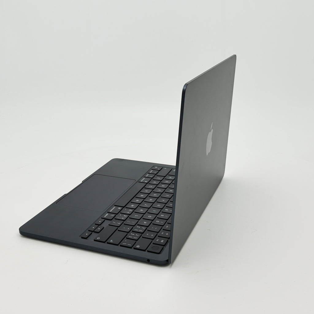 95新 Apple MacBook Air 22年 13寸 M2（8+8核） 8G RAM 256G SSD 午夜色