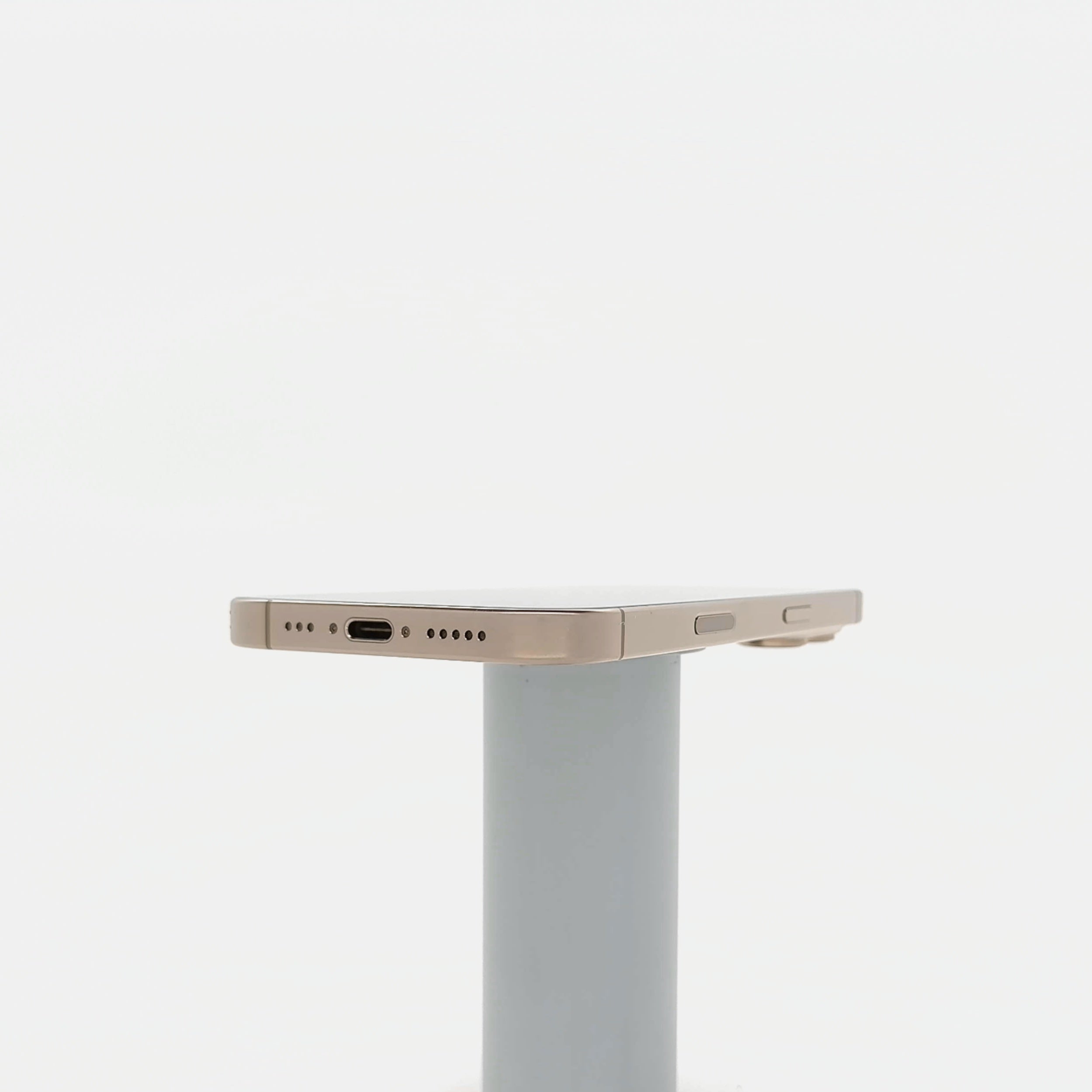 95新 Apple iPhone 16 Pro 128G 沙漠色鈦金屬 中國大陸版
