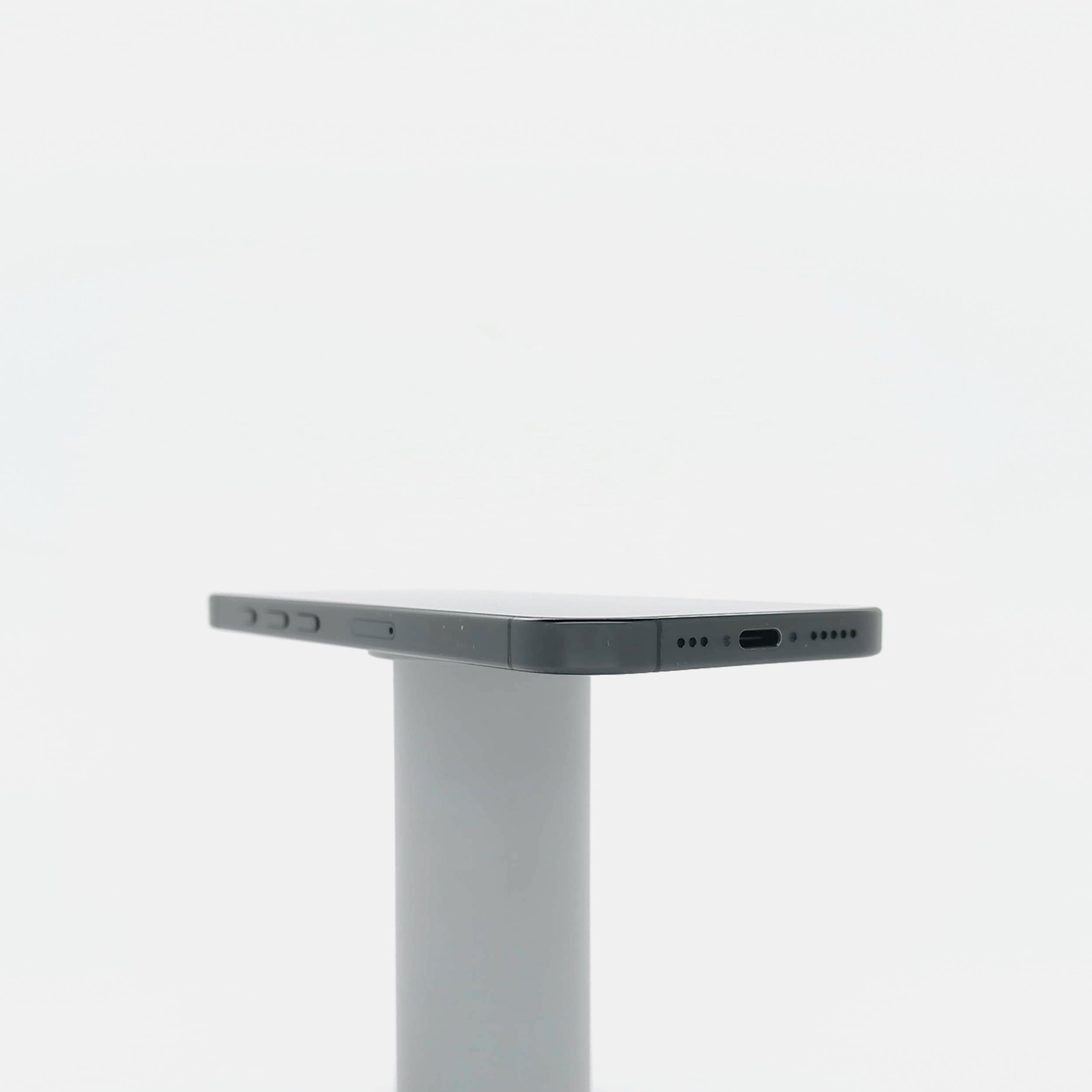 95新 Apple iPhone 16 Pro 128G 黑色鈦金屬 中國大陸版