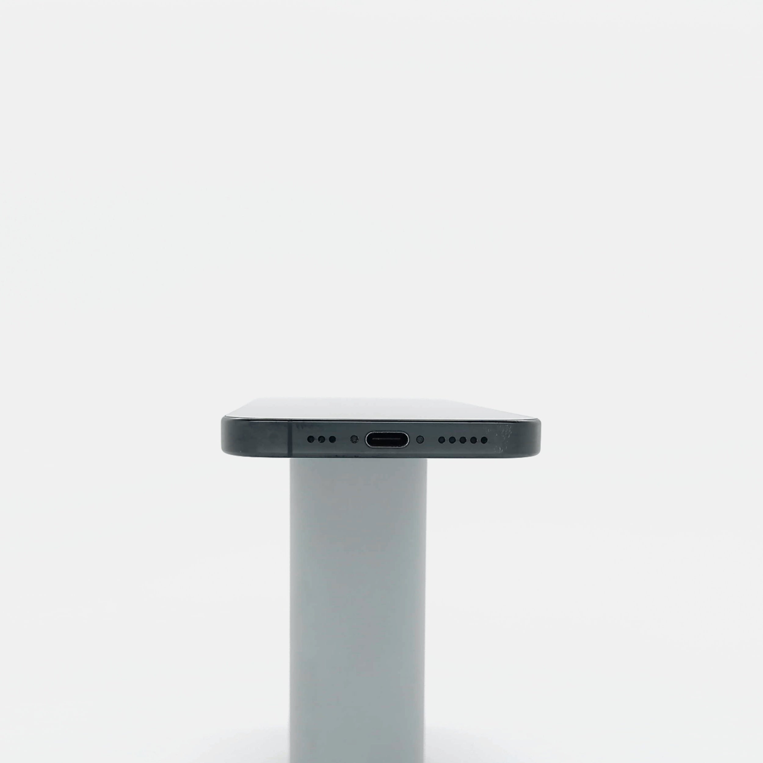 95新 Apple iPhone 16 Pro 128G 黑色鈦金屬 中國大陸版