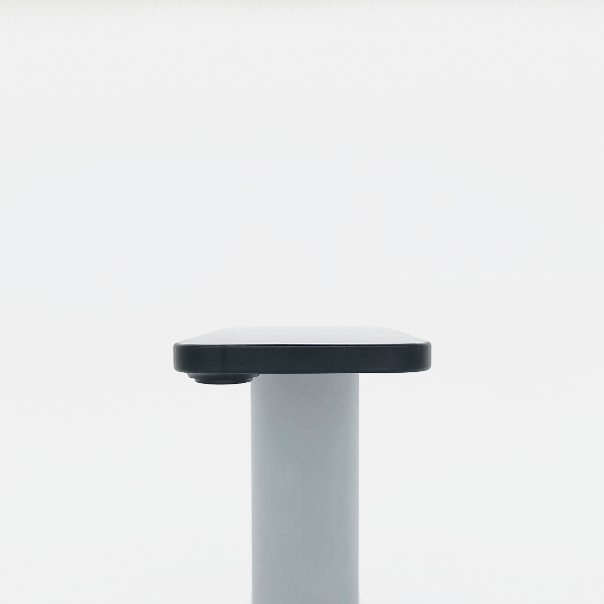 95新 Apple iPhone 16 128G 黑色 中國大陸版