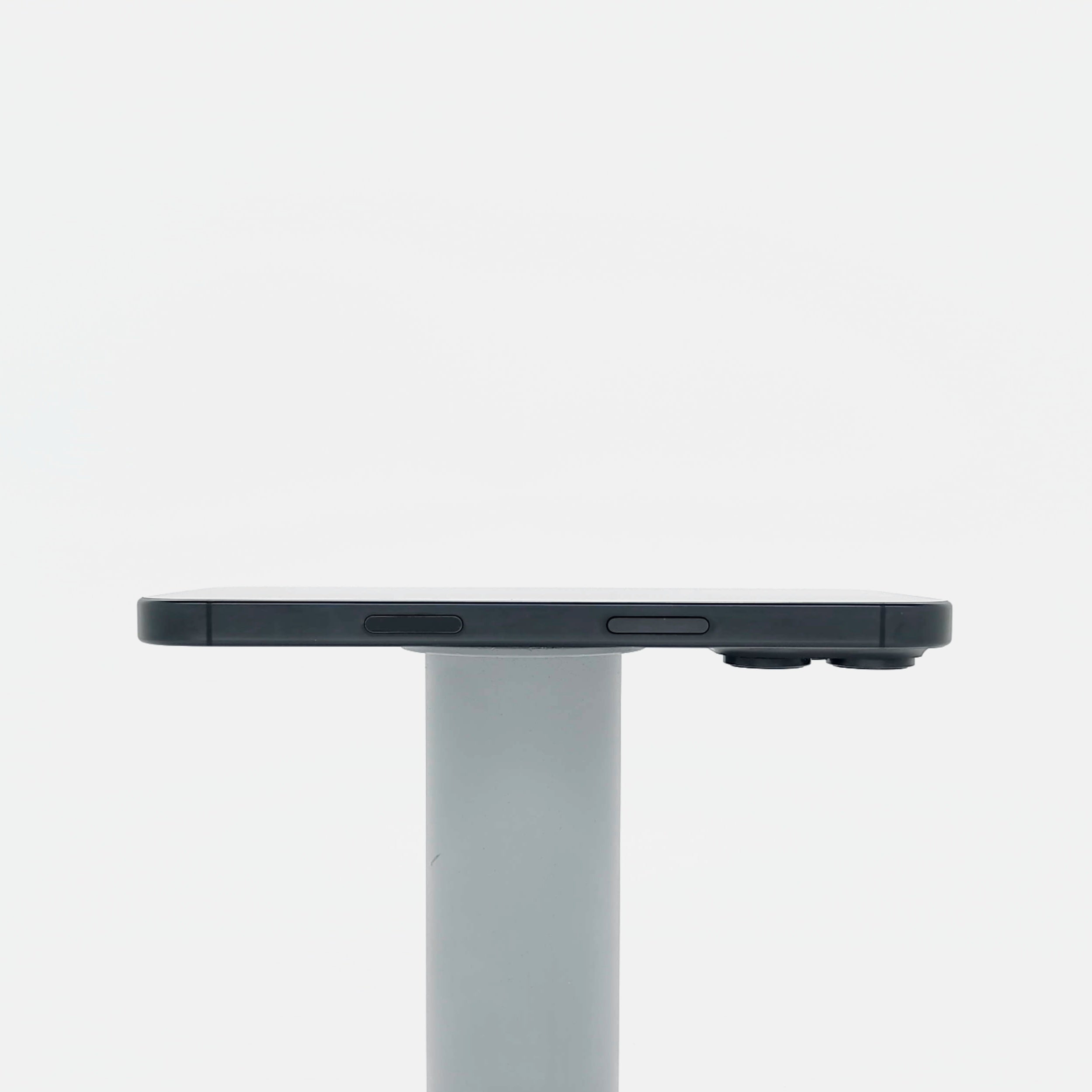 95新 Apple iPhone 16 Pro 128G 黑色鈦金屬 中國大陸版