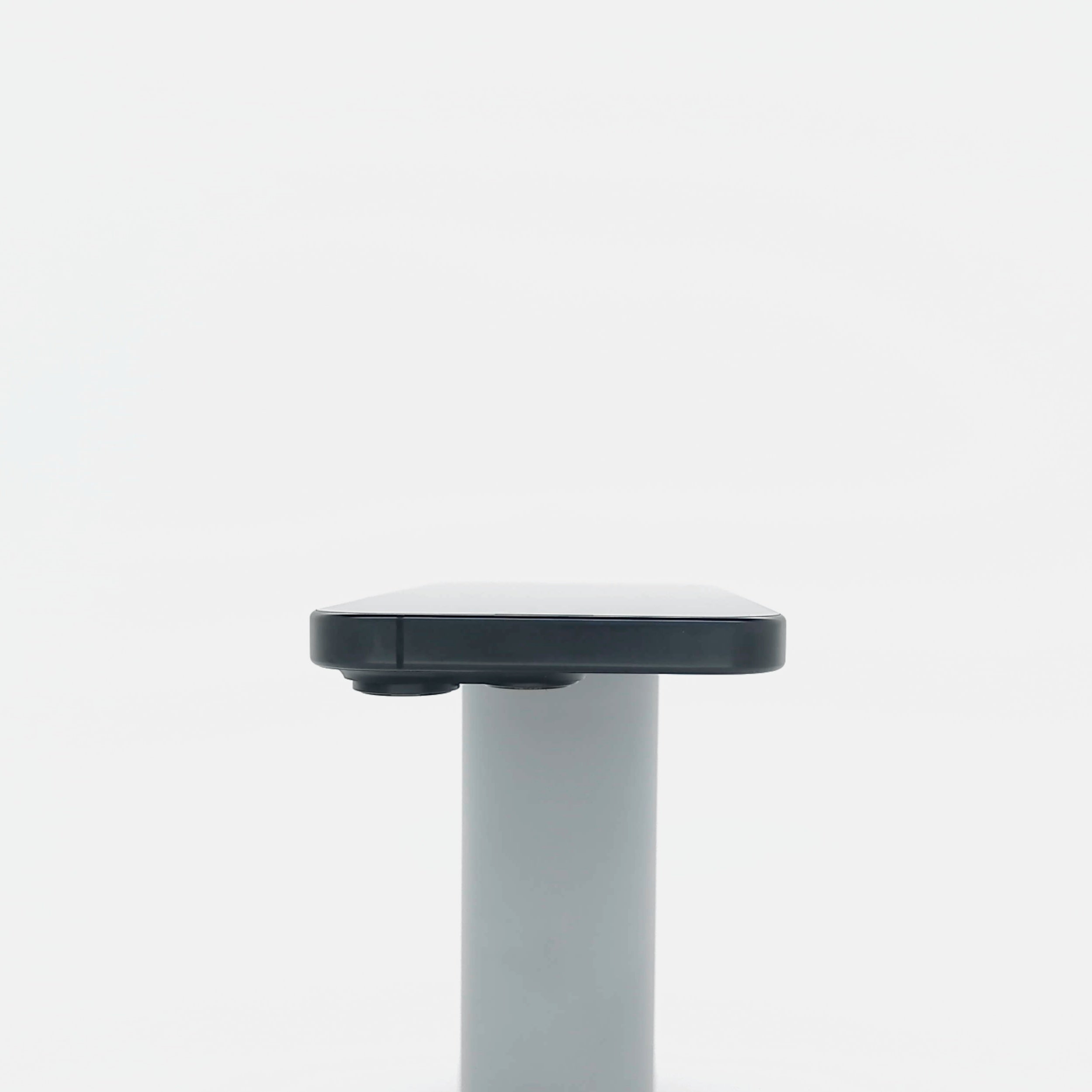 95新 Apple iPhone 16 Pro 128G 黑色鈦金屬 中國大陸版