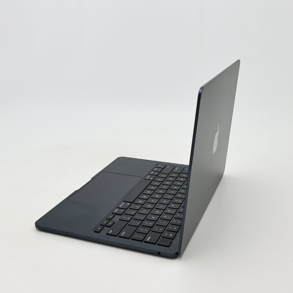 95新 Apple MacBook Air 22年 13寸 M2（8+8核） 8G RAM 256G SSD 午夜色