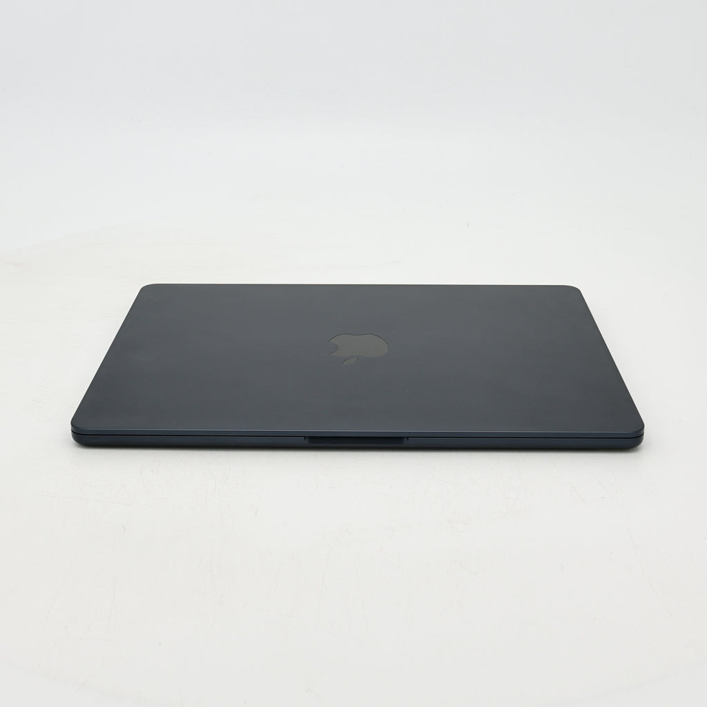 95新 Apple MacBook Air 22年 13寸 M2（8+8核） 8G RAM 256G SSD 午夜色