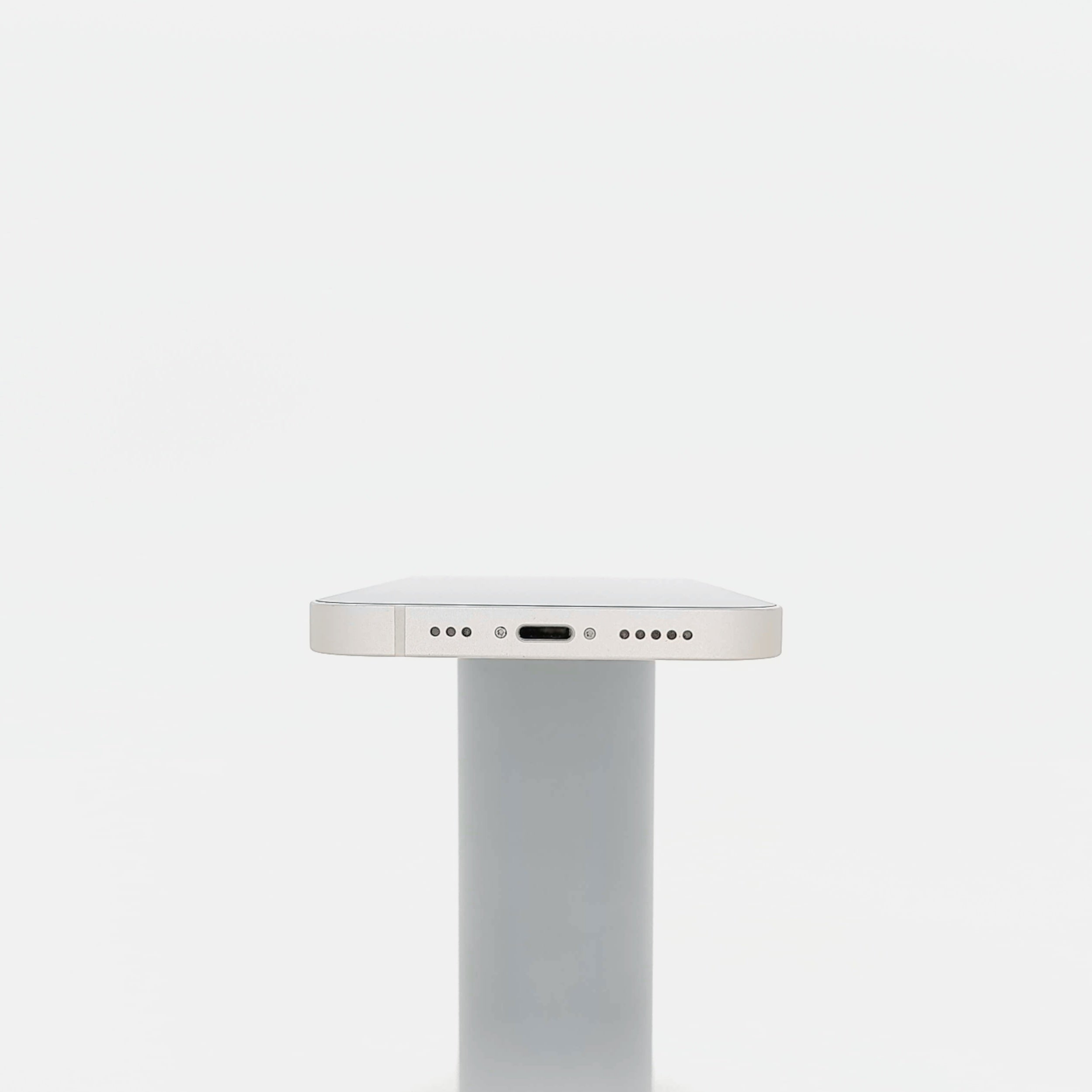 95新 Apple iPhone 13 256G 星光色 中國大陸版