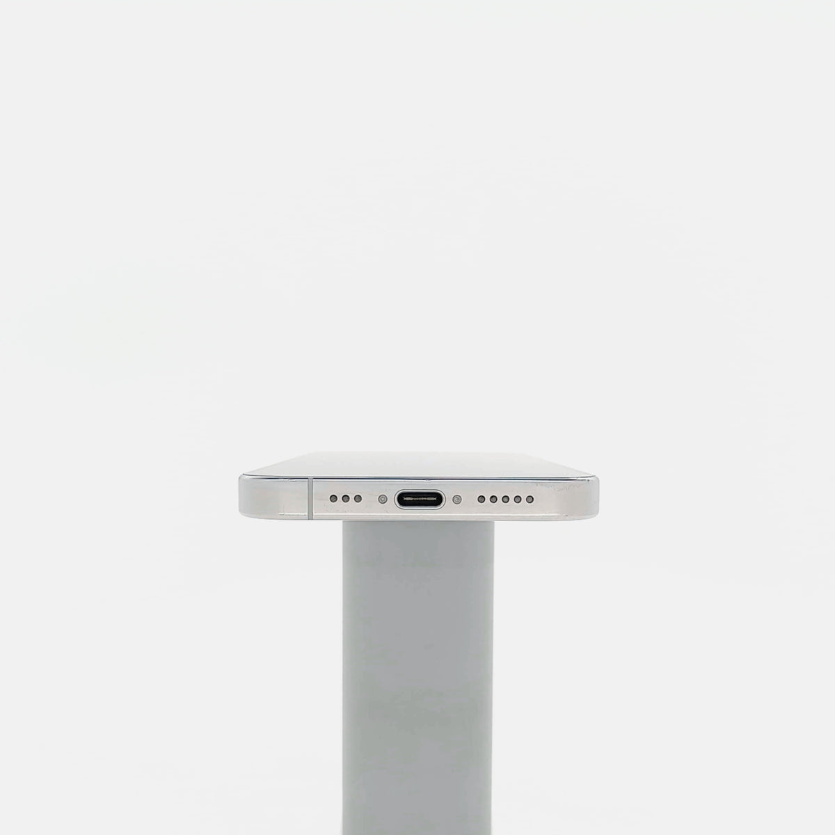 95新 Apple iPhone 16 Pro 128G 白色鈦金屬 中國大陸版