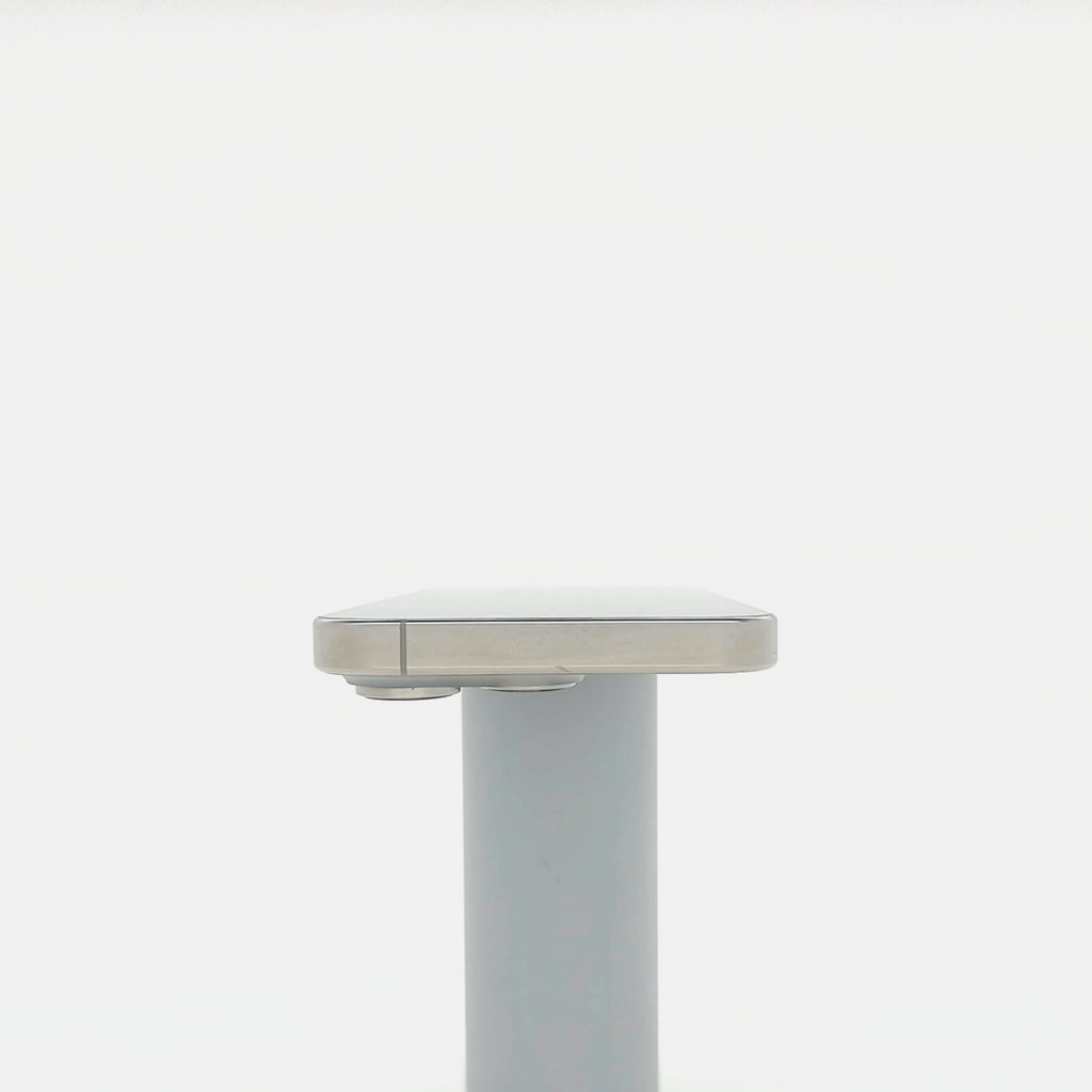 95新 Apple iPhone 16 Pro 128G 原色鈦金屬 中國大陸版