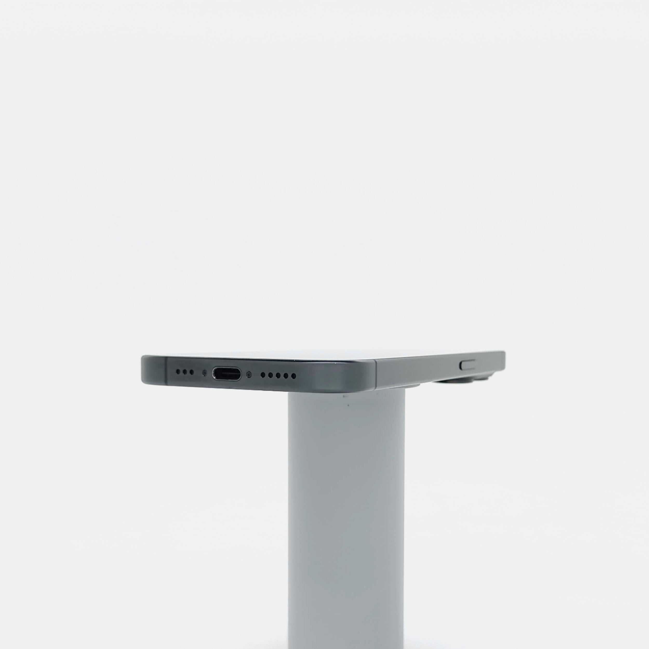 95新 Apple iPhone 15 Pro 128G 黑色鈦金屬 中國大陸版