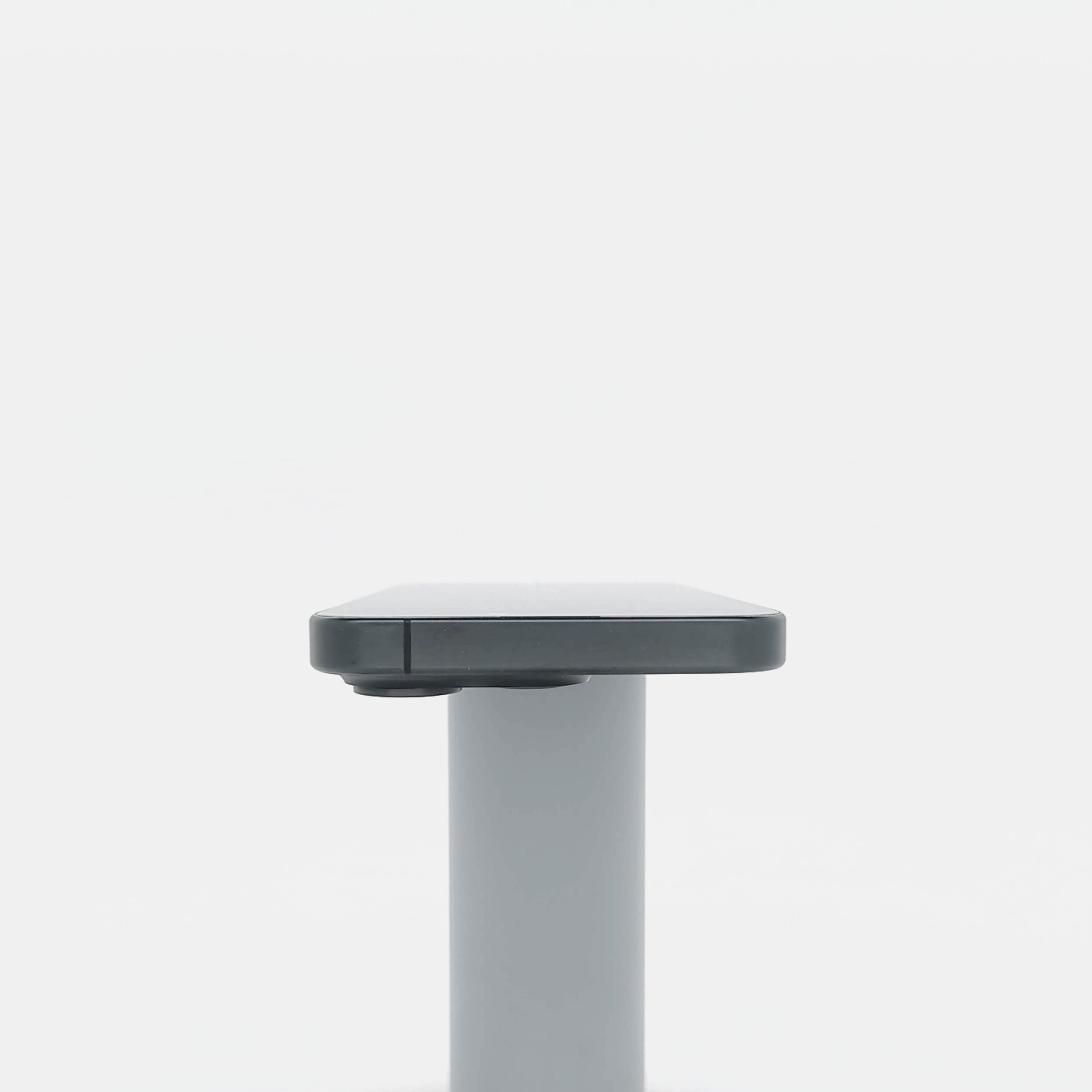 95新 Apple iPhone 15 Pro 128G 黑色鈦金屬 中國大陸版