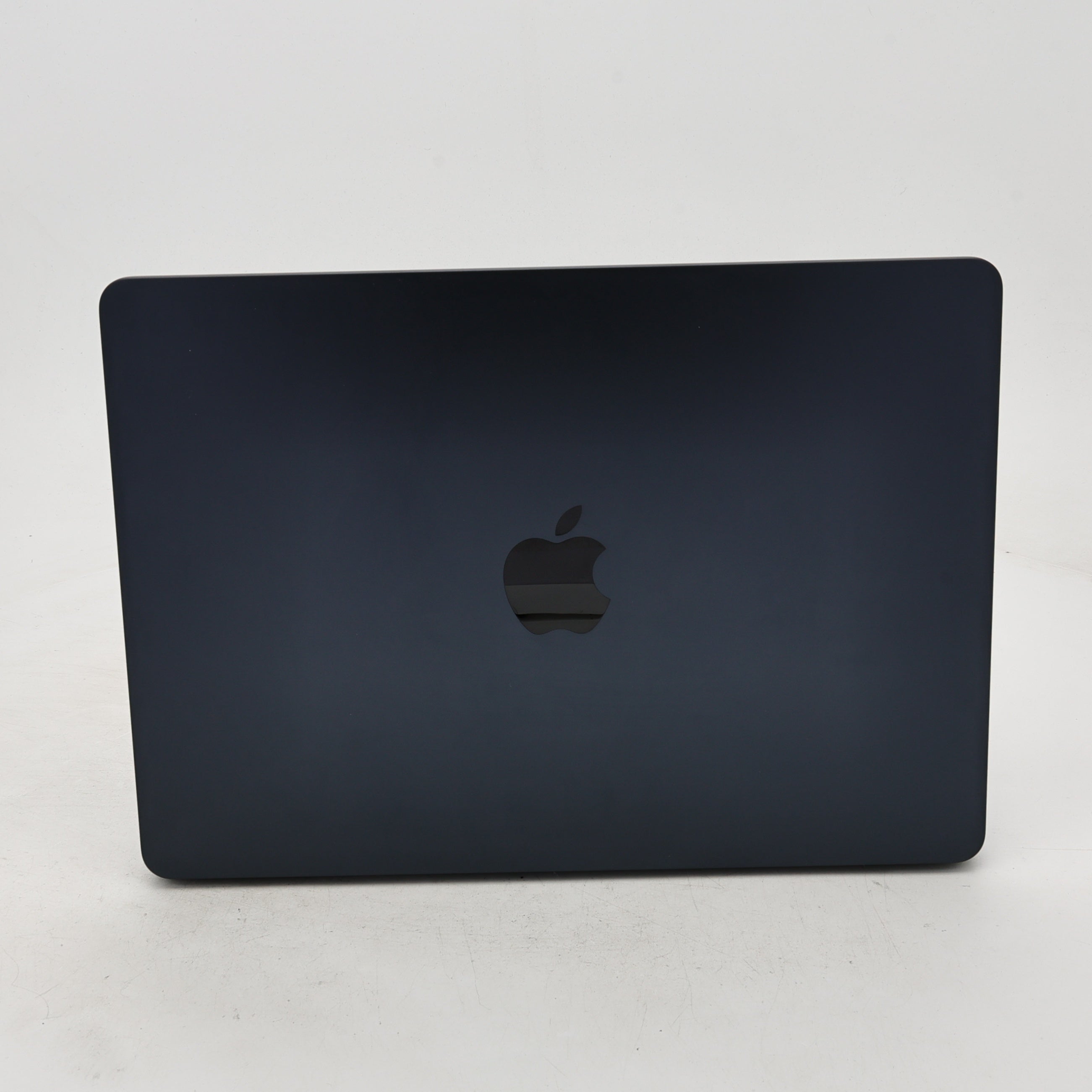 99新 Apple MacBook Air 24年 13寸 M3（8+8核） 8G RAM 256G SSD 午夜色