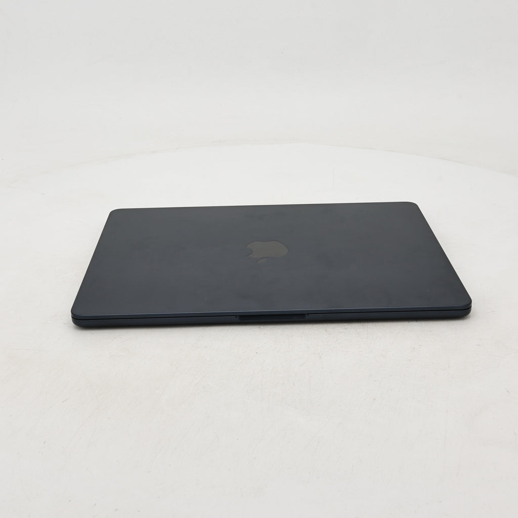 99新 Apple MacBook Air 24年 13寸 M3（8+8核） 8G RAM 256G SSD 午夜色