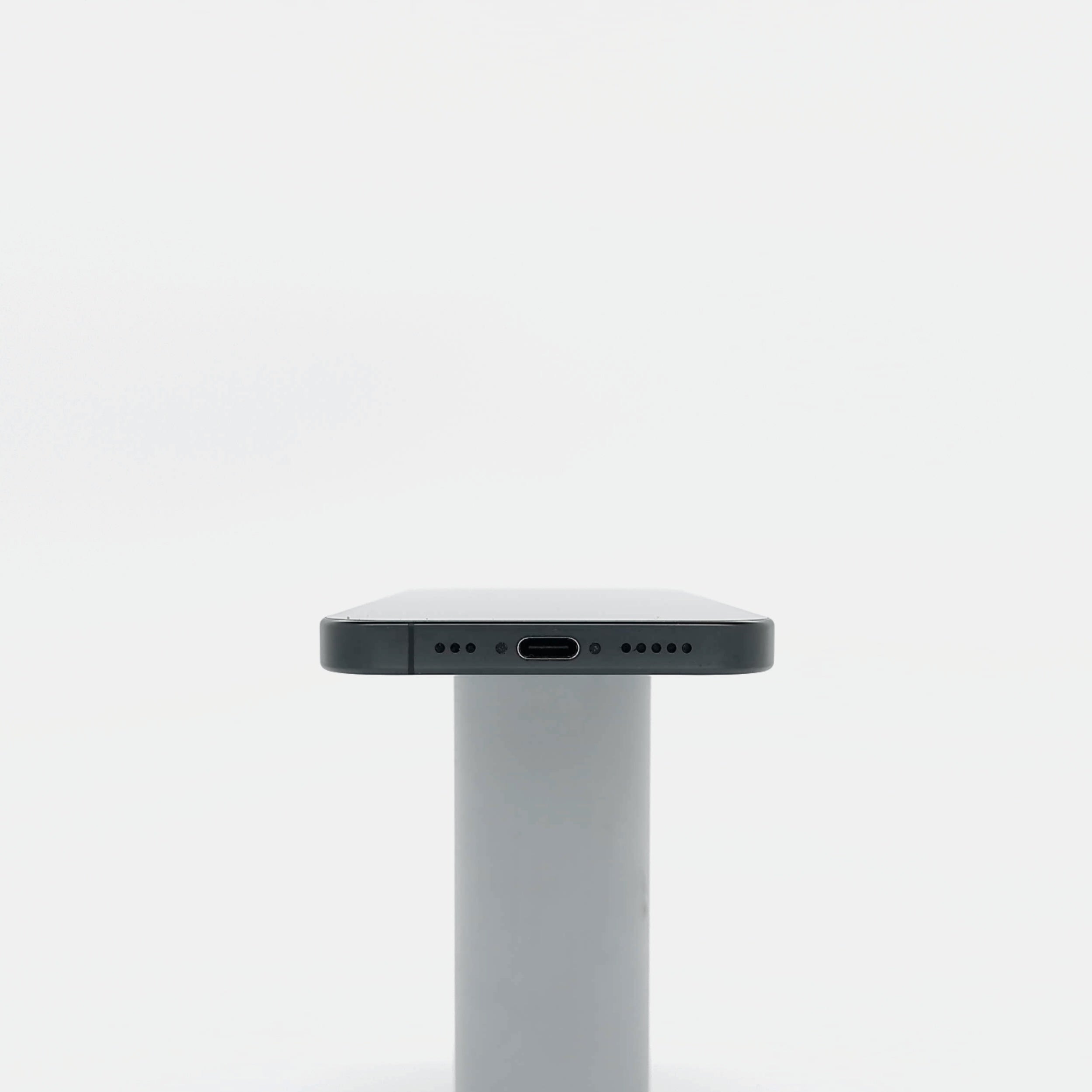 95新 Apple iPhone 16 Pro 128G 黑色鈦金屬 中國大陸版