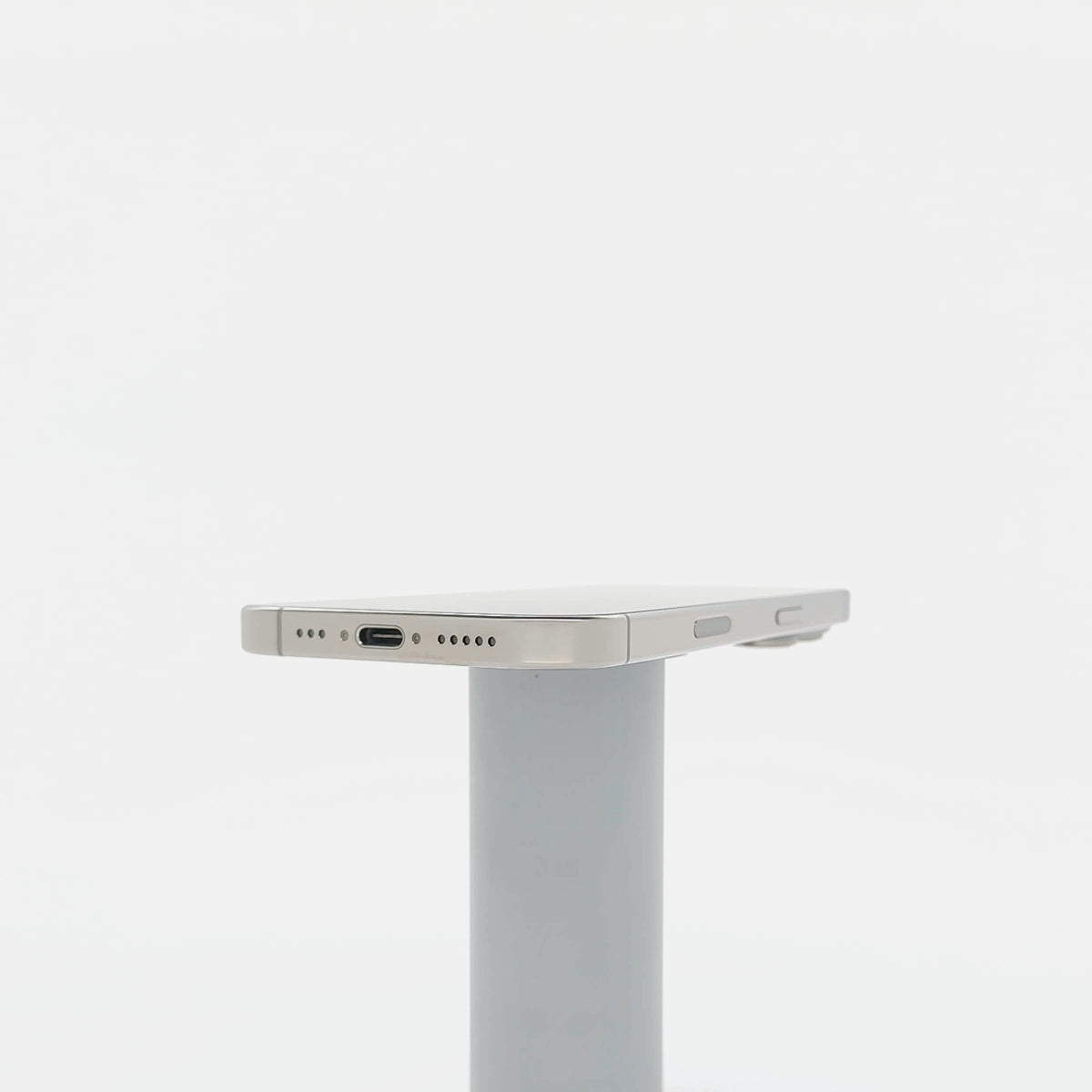 95新 Apple iPhone 16 Pro 128G 原色鈦金屬 中國大陸版