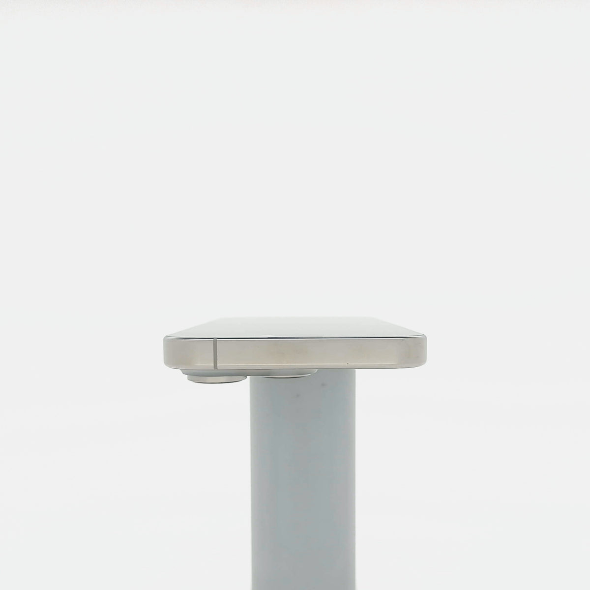 95新 Apple iPhone 16 Pro 128G 原色鈦金屬 中國大陸版