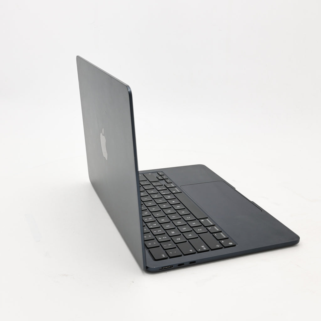 95新 Apple MacBook Air 22年 13寸 M2（8+10核） 8G RAM 512G SSD 午夜色
