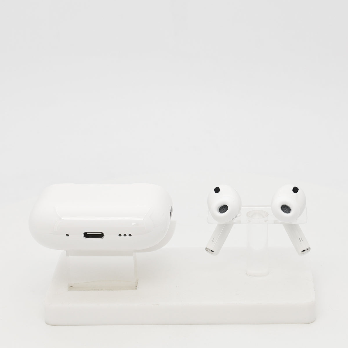 99新 Apple AirPods Pro 3 白色
