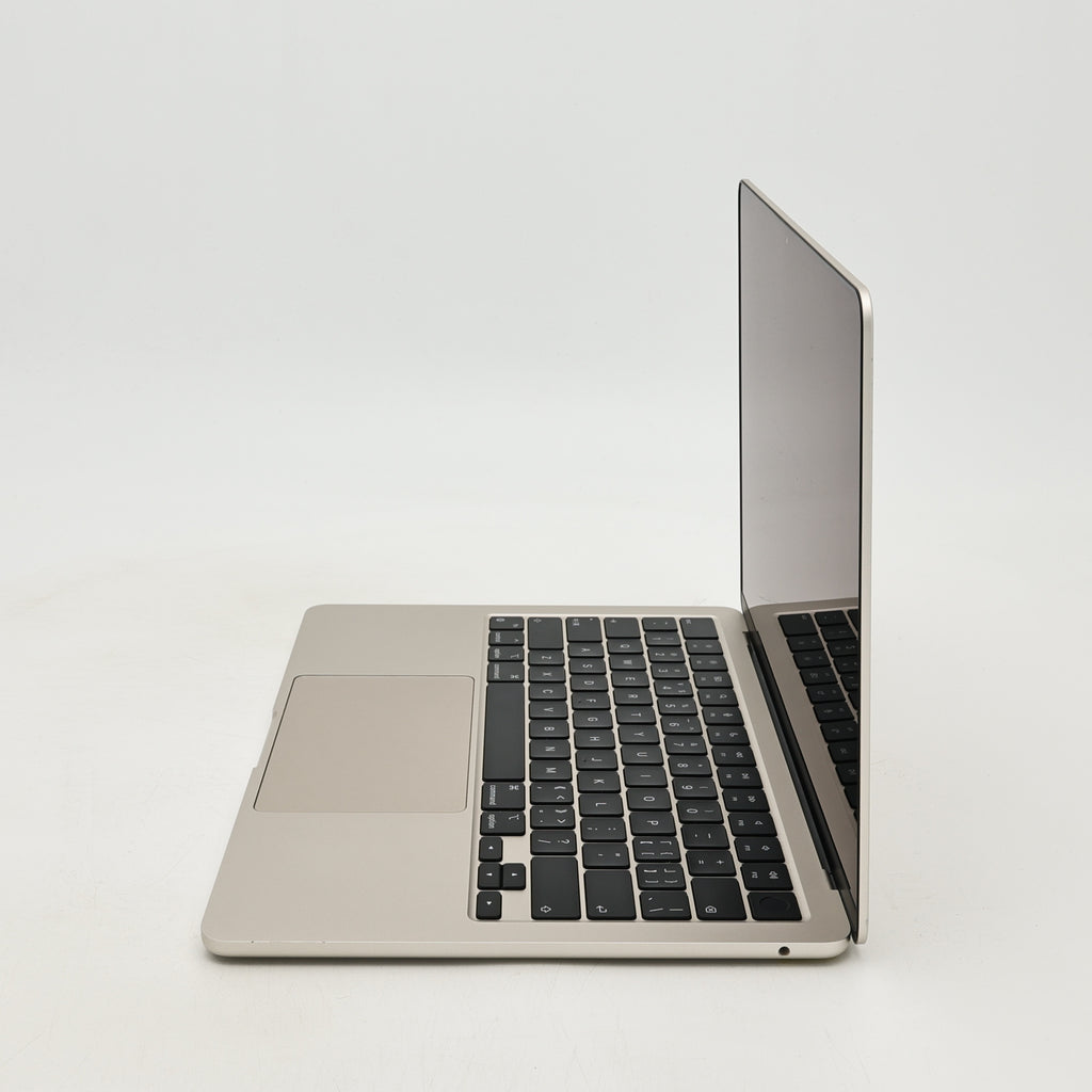 95新 Apple MacBook Air 22年 13寸 M2（8+8核） 8G RAM 256G SSD 星光色