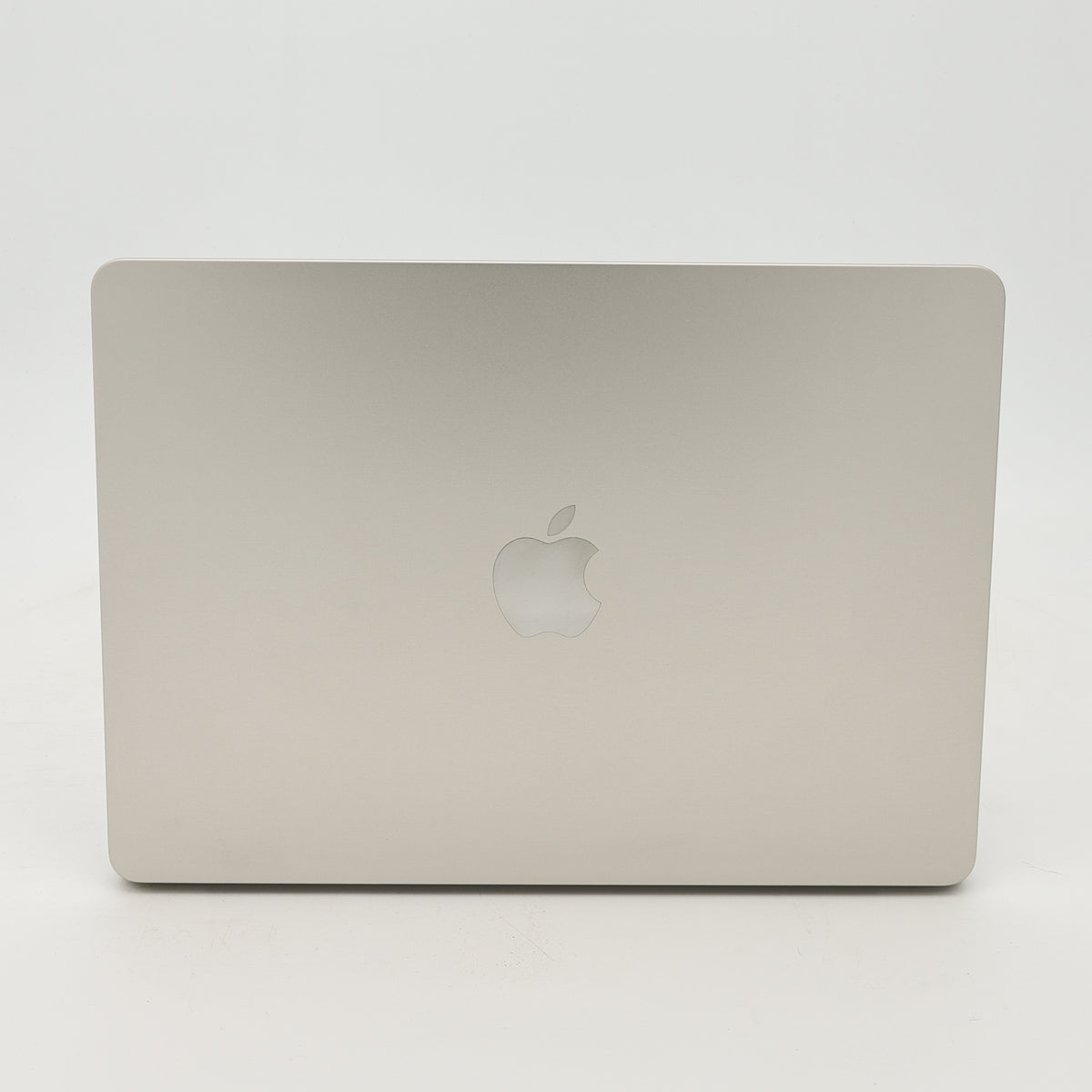 95新 Apple MacBook Air 22年 13寸 M2（8+8核） 8G RAM 256G SSD 星光色