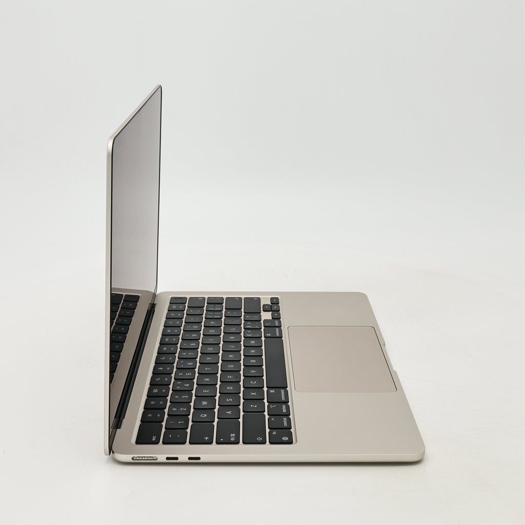 95新 Apple MacBook Air 22年 13寸 M2（8+8核） 8G RAM 256G SSD 星光色