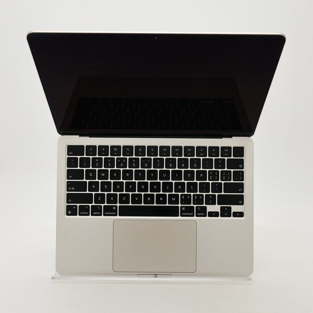 95新 Apple MacBook Air 22年 13寸 M2（8+8核） 8G RAM 256G SSD 星光色