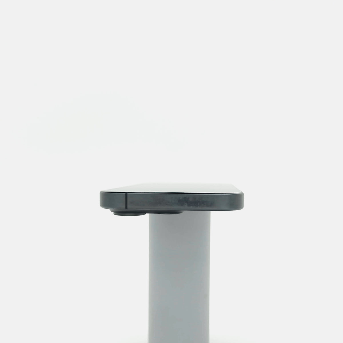 95新 Apple iPhone 15 Pro 128G 黑色鈦金屬 中國大陸版