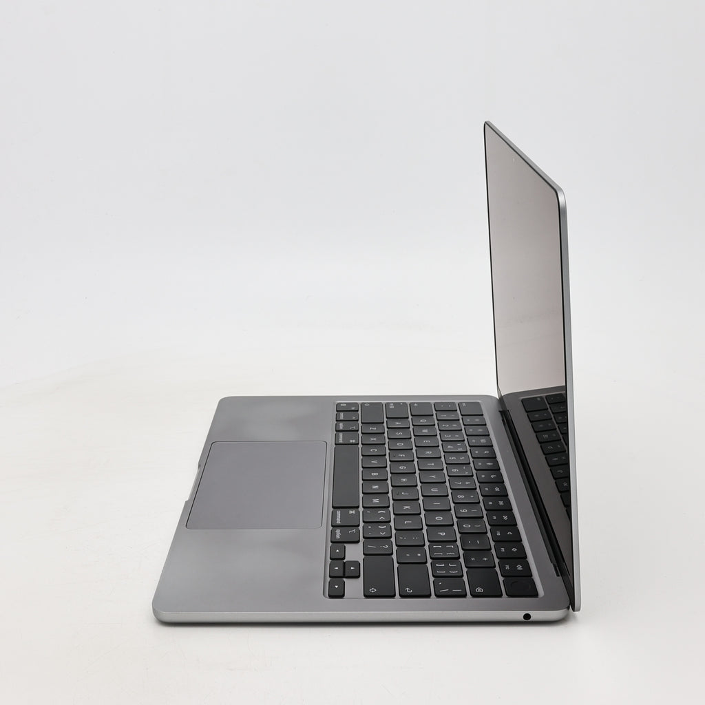 95新 Apple MacBook Air 22年 13寸 M2（8+8核） 8G RAM 256G SSD 深空灰色