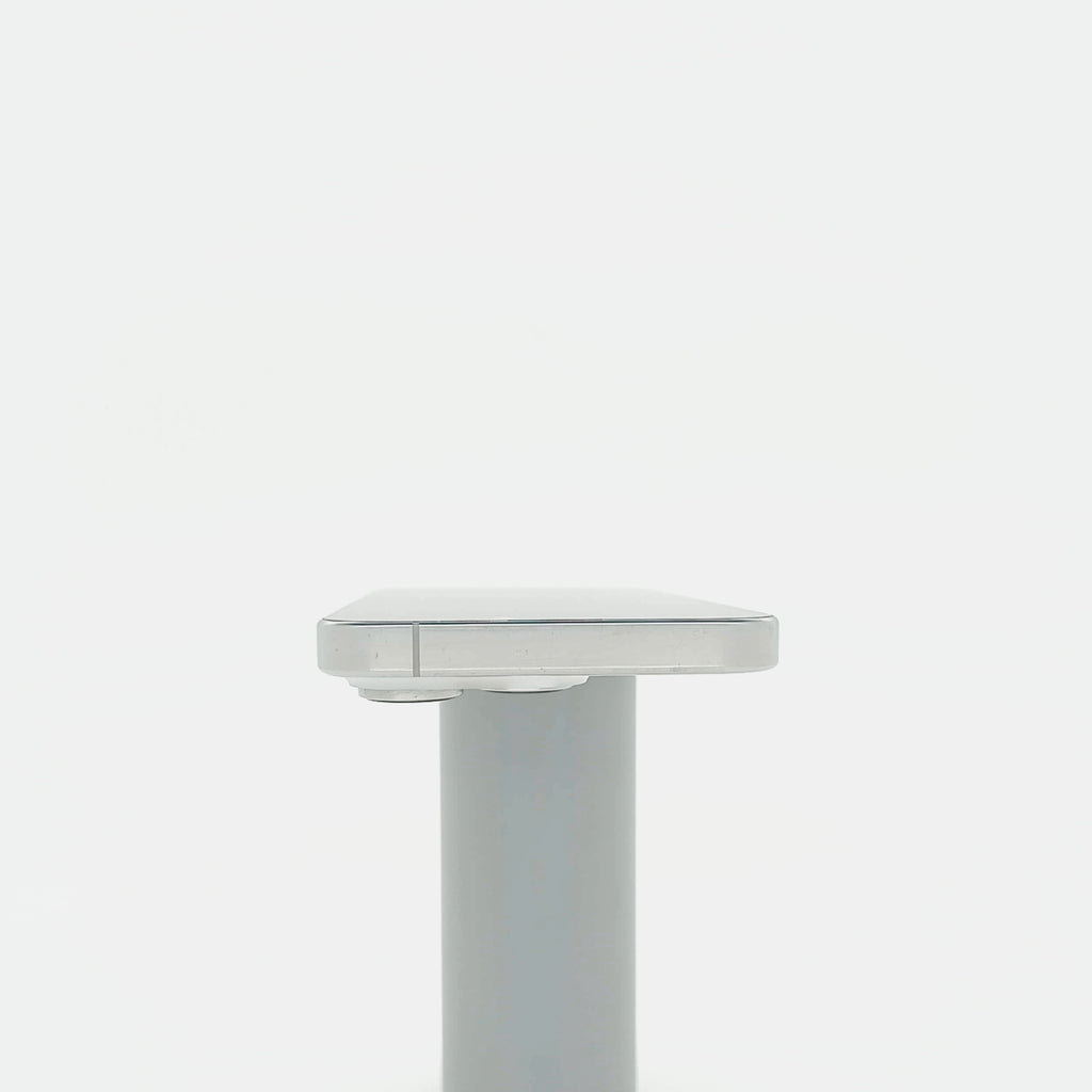 95新 Apple iPhone 16 Pro 128G 白色鈦金屬 中國大陸版