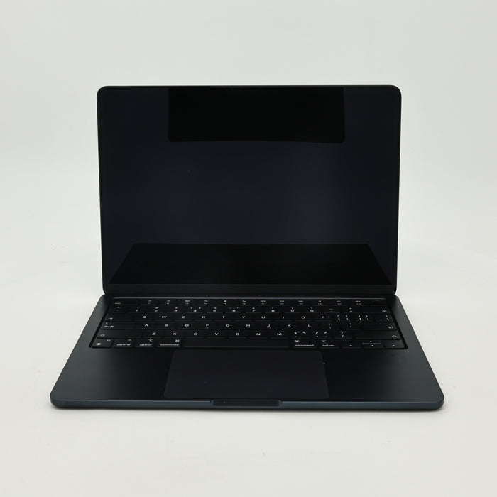 95新 Apple MacBook Air 22年 13寸 M2（8+8核） 8G RAM 256G SSD 午夜色