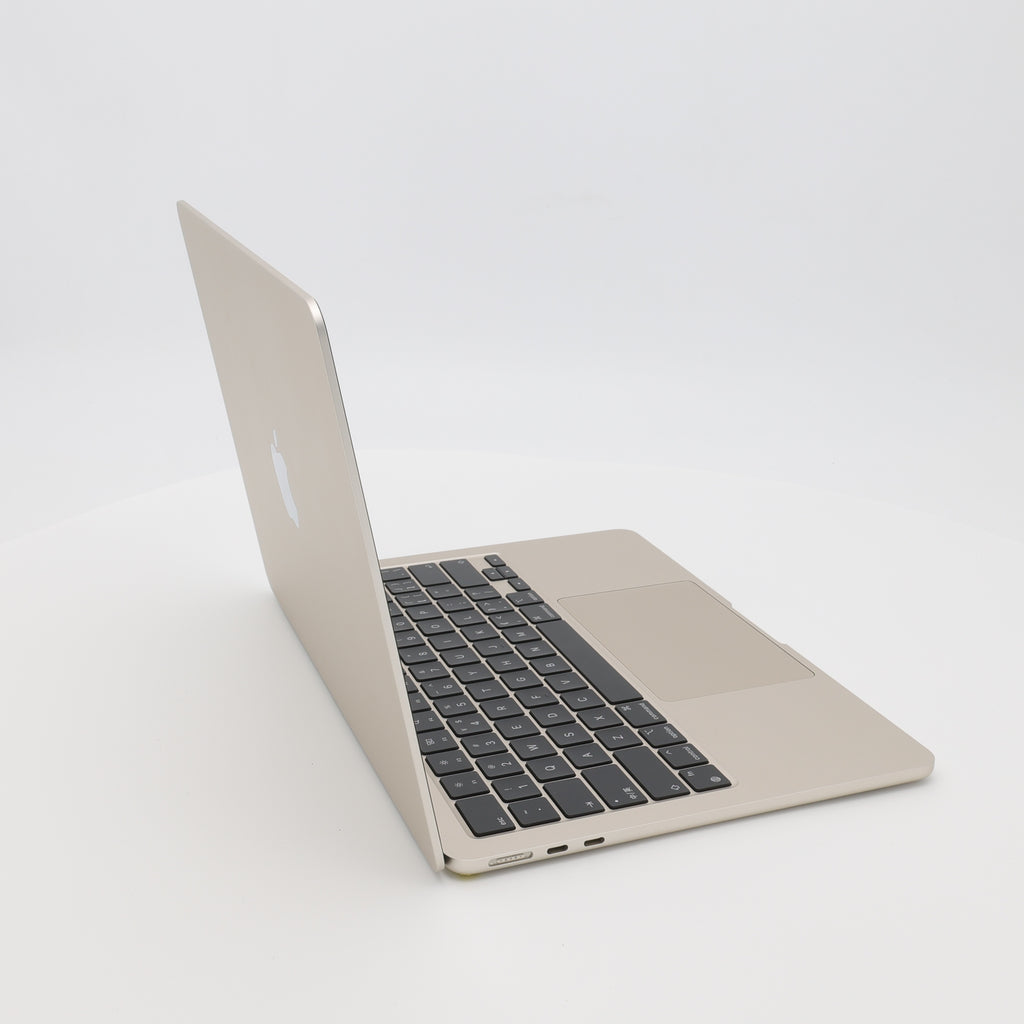 95新 Apple MacBook Air 22年 13寸 M2（8+10核） 8G RAM 512G SSD 星光色