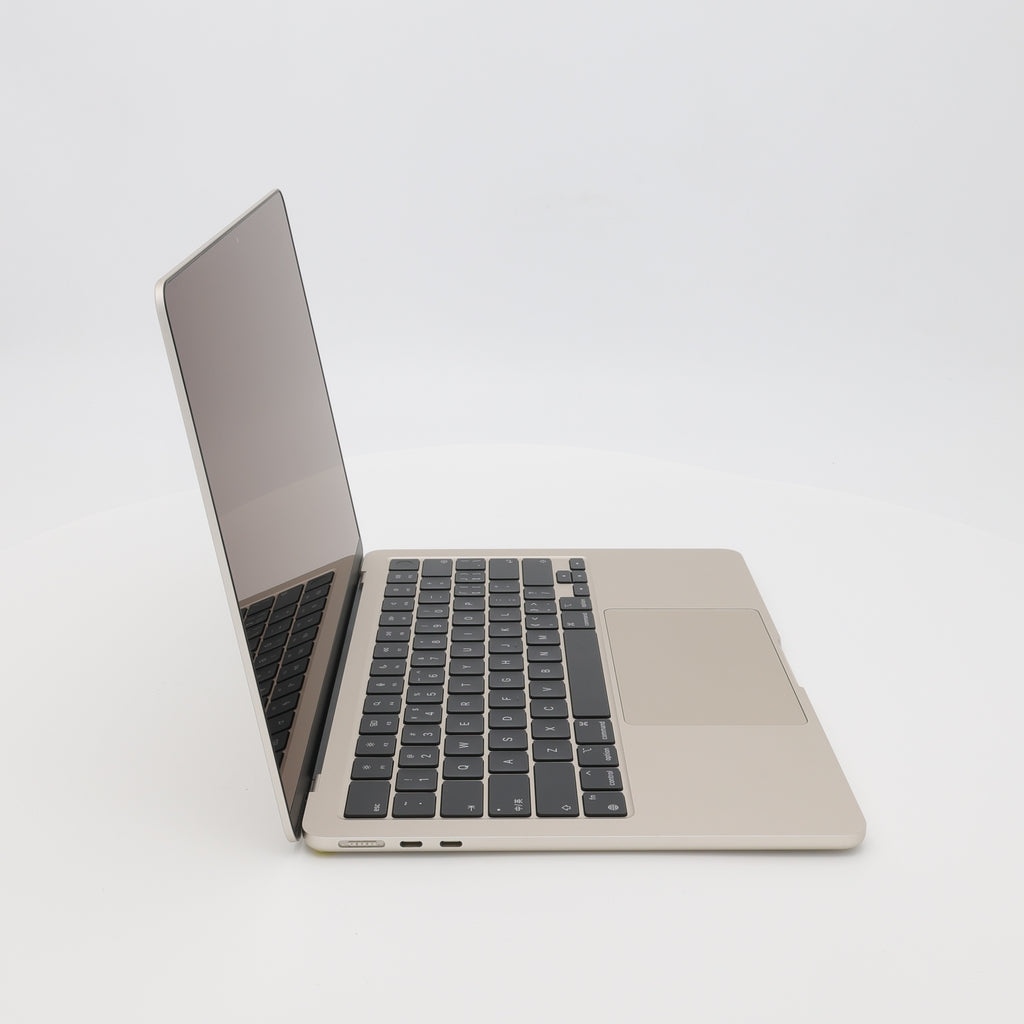 95新 Apple MacBook Air 22年 13寸 M2（8+10核） 8G RAM 512G SSD 星光色