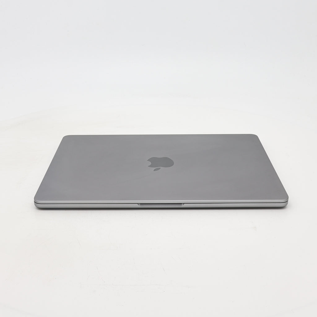 95新 Apple MacBook Air 22年 13寸 M2（8+8核） 8G RAM 256G SSD 深空灰色