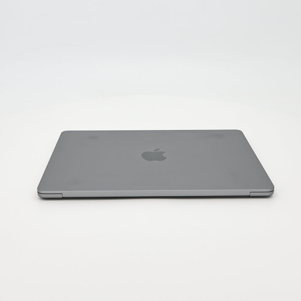 99新 Apple MacBook Air 22年 13寸 M2（8+10核） 8G RAM 512G SSD 深空灰色