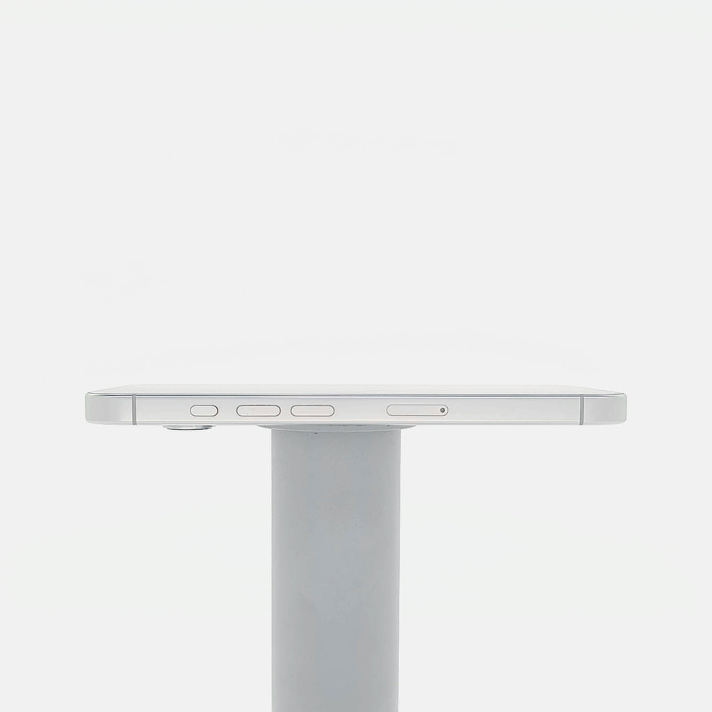 95新 Apple iPhone 16 Pro 128G 白色鈦金屬 中國大陸資源機