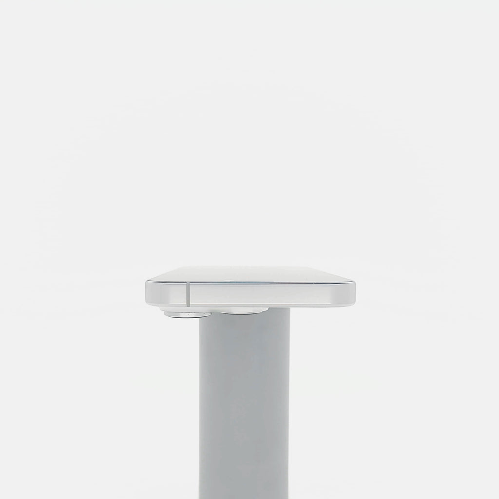 95新 Apple iPhone 16 Pro 128G 白色鈦金屬 中國大陸資源機