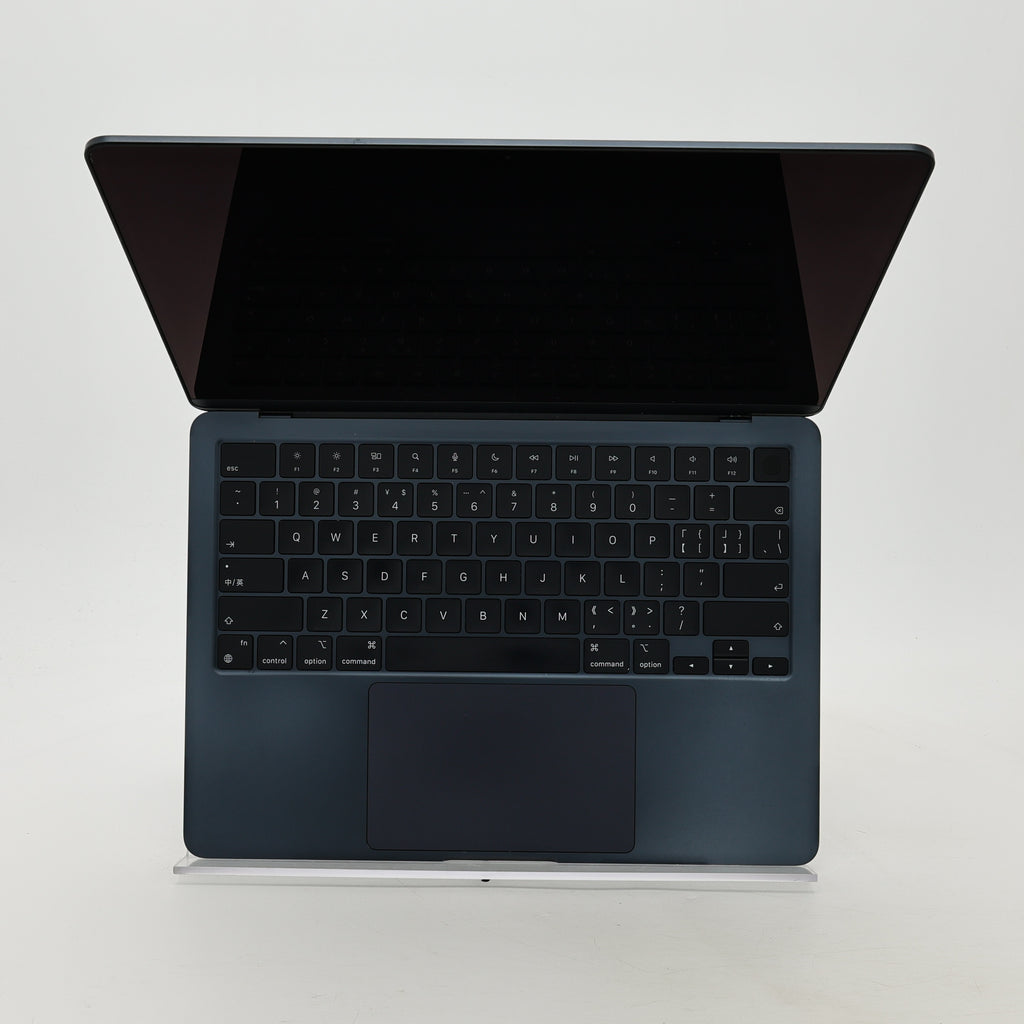 95新 Apple MacBook Air 22年 13寸 M2（8+8核） 8G RAM 256G SSD 午夜色